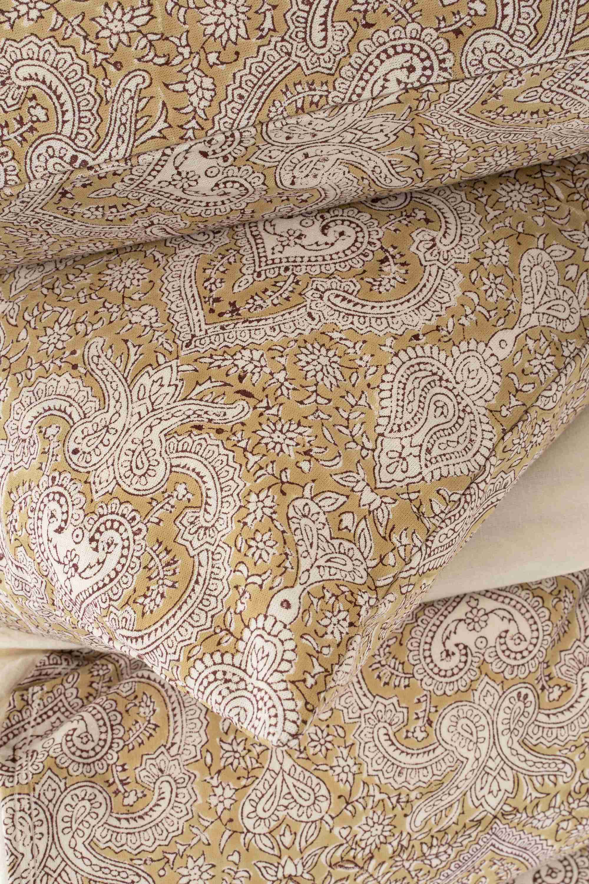 Astrid Block Print Queen Duvet Set Gold - Image 3