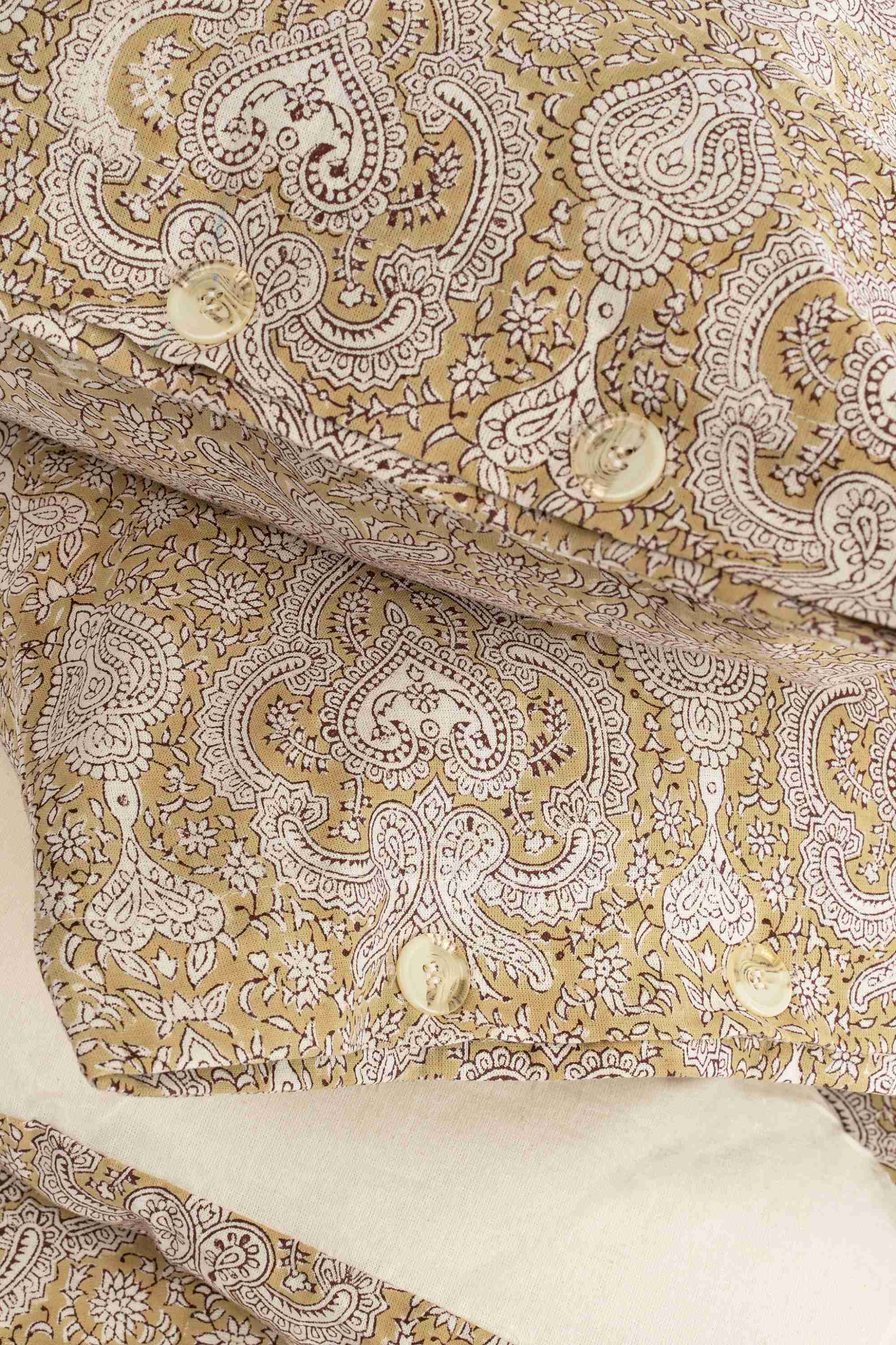 Astrid Block Print King Duvet Set Gold - Image 2