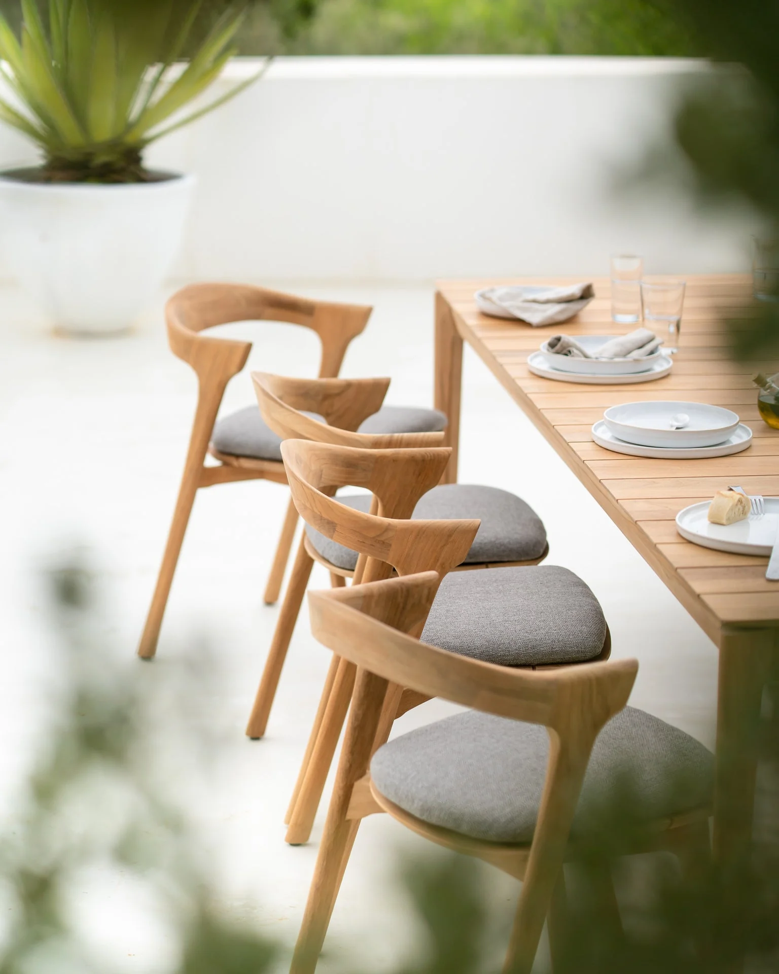 Bok Outdoor Dining Chair | Teak | Mocha Fabric - Image 3