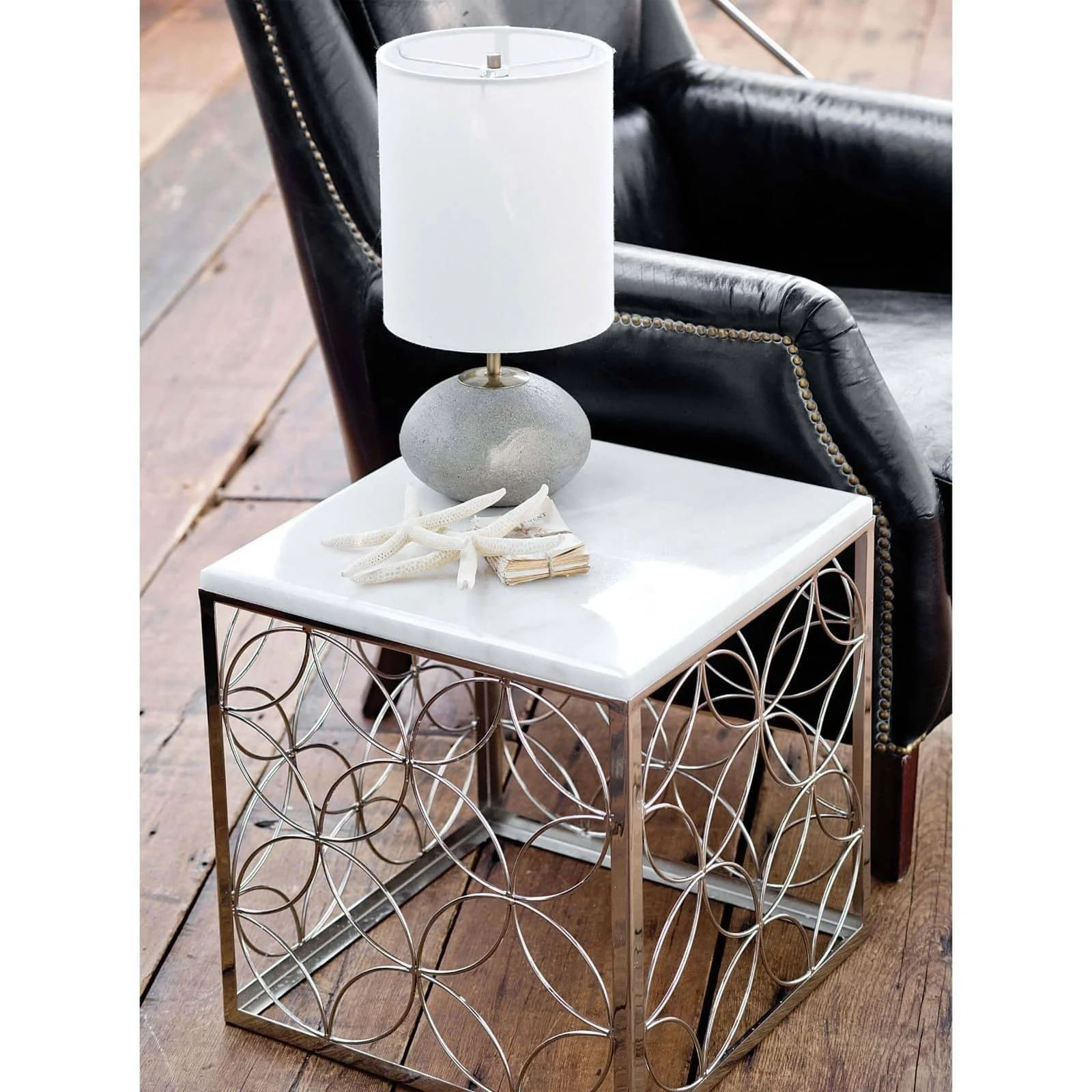 Concrete Mini Orb Lamp - Image 3