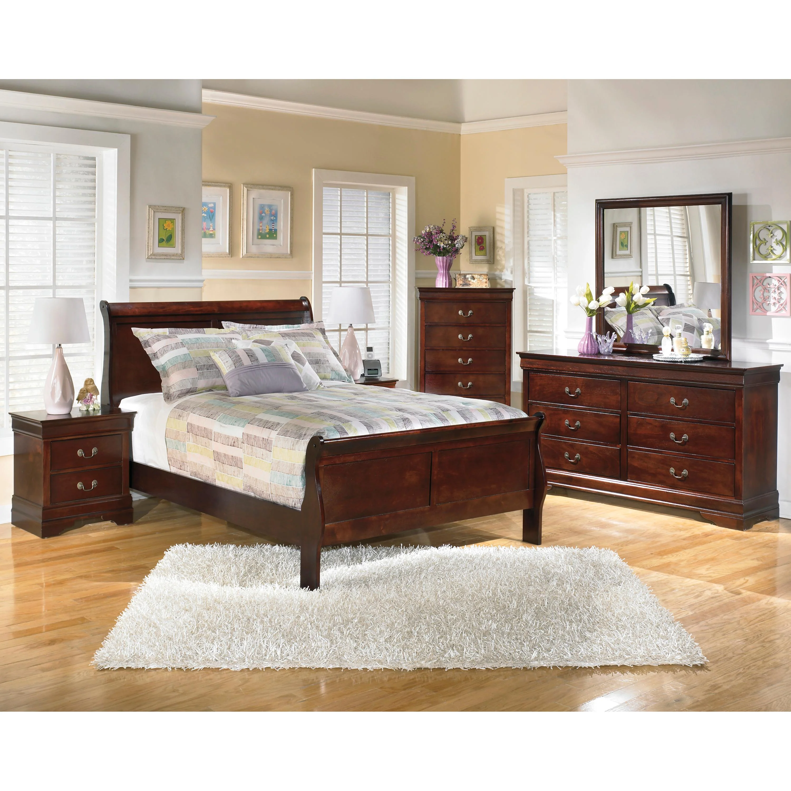 Signature Design by Ashley Alisdair 5-Drawer Chest B376-46 - Image 3