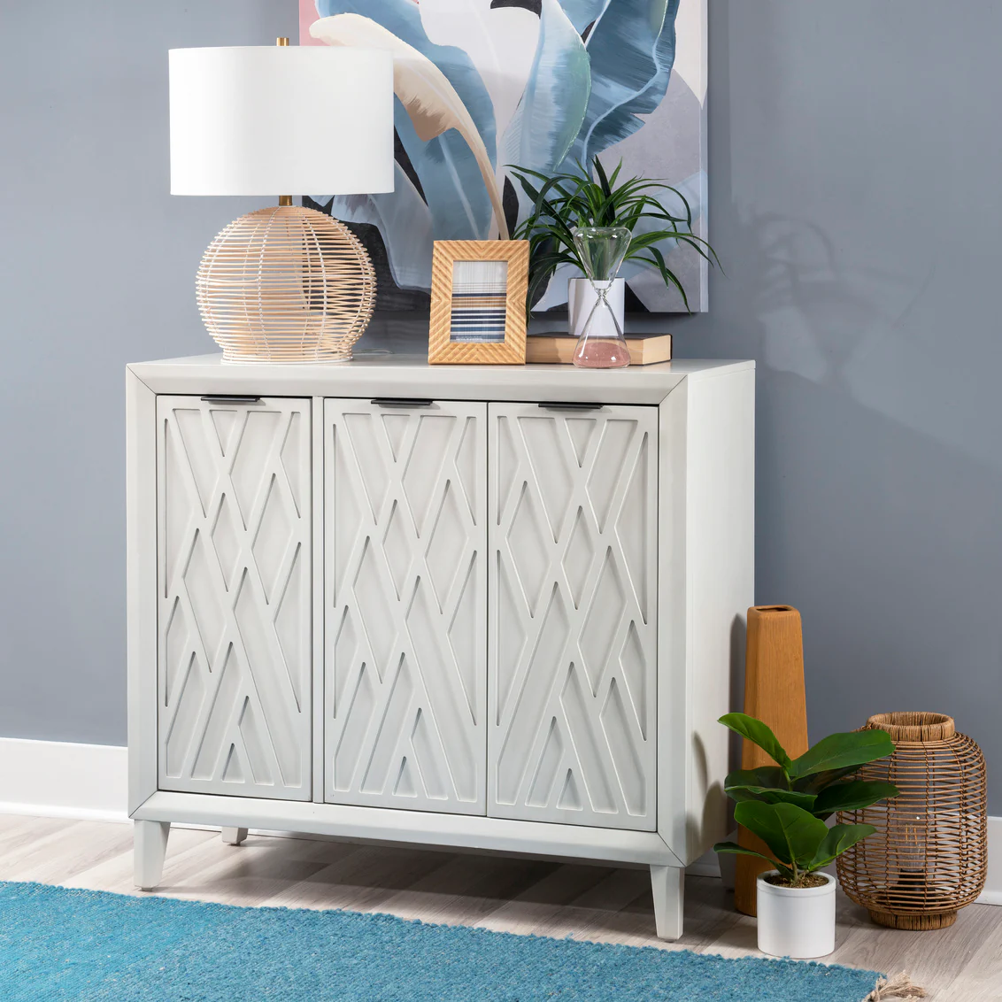 SHILOH ANT WHITE ACCENT CABINET 23LA1011WHT - Image 3
