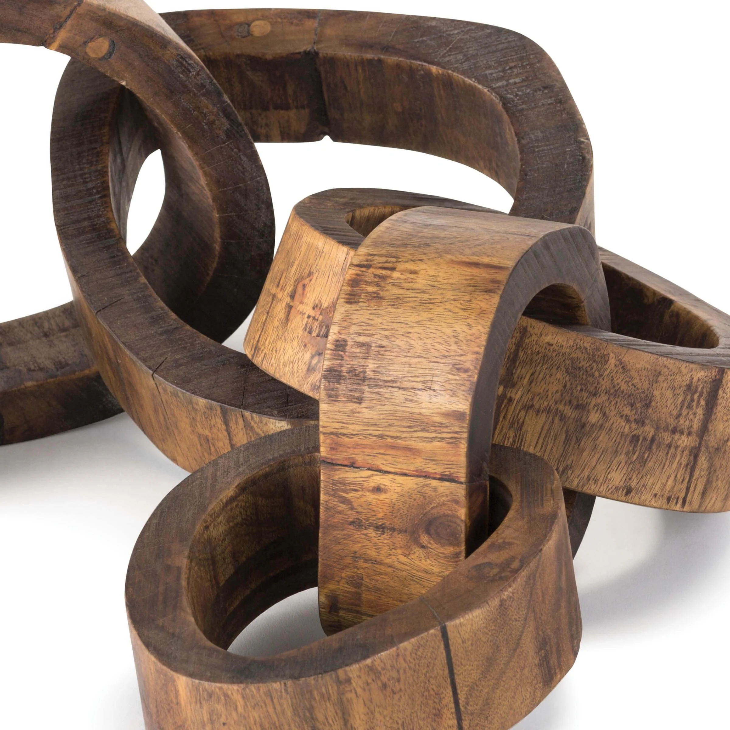 Wooden Links Centerpiece - Image 3