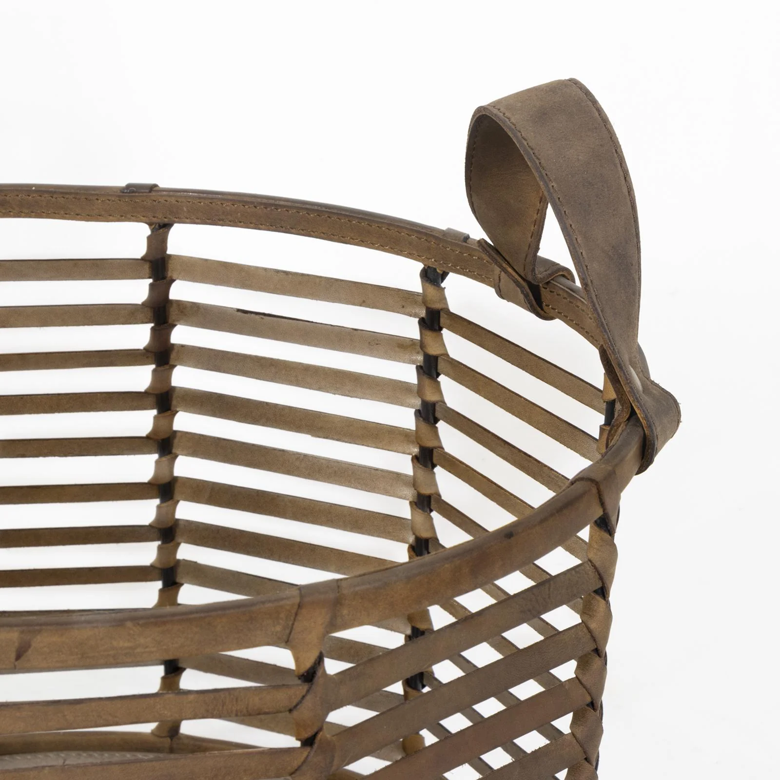 Finn Leather Basket Small - Image 3