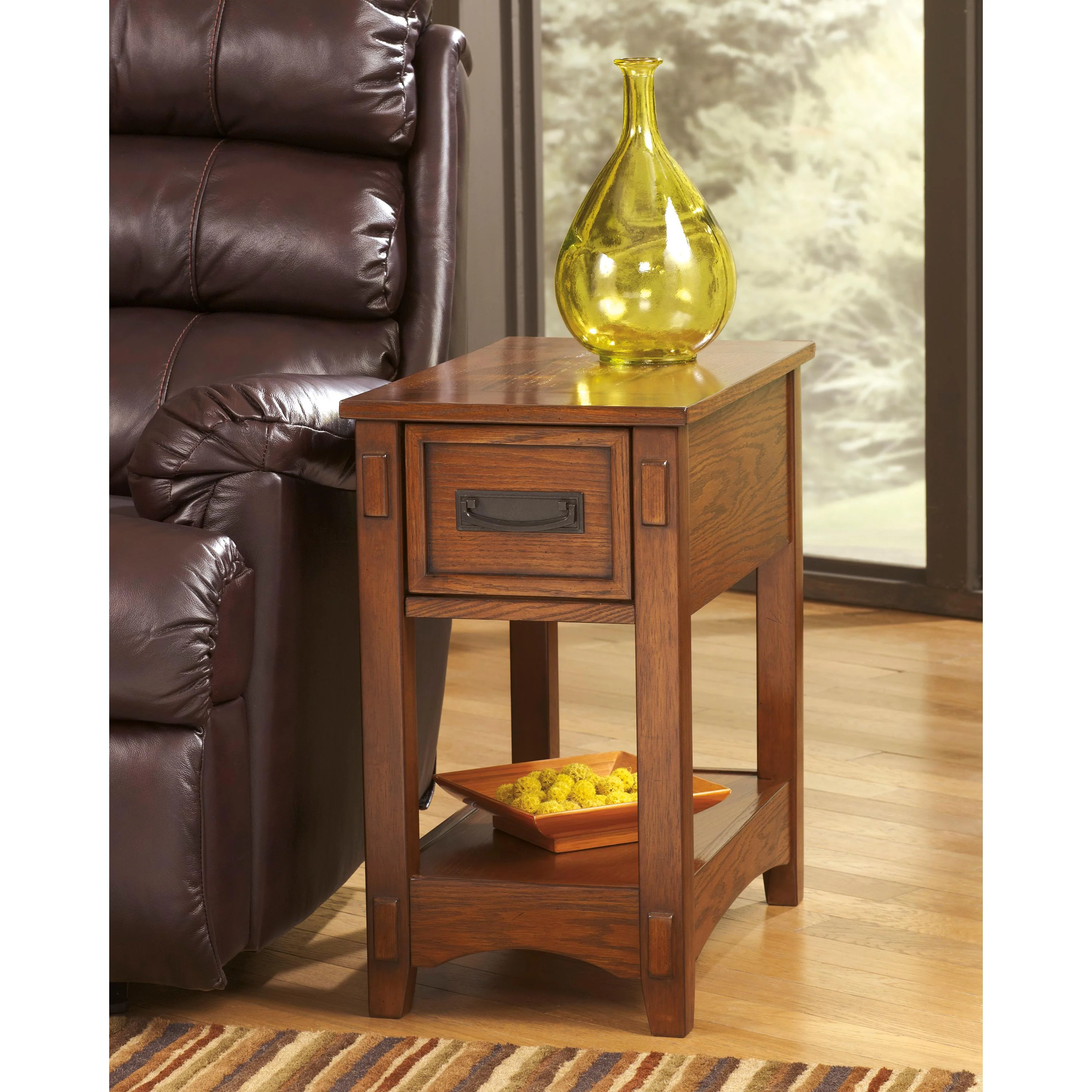 Signature Design by Ashley Breegin End Table T007-319 - Image 2