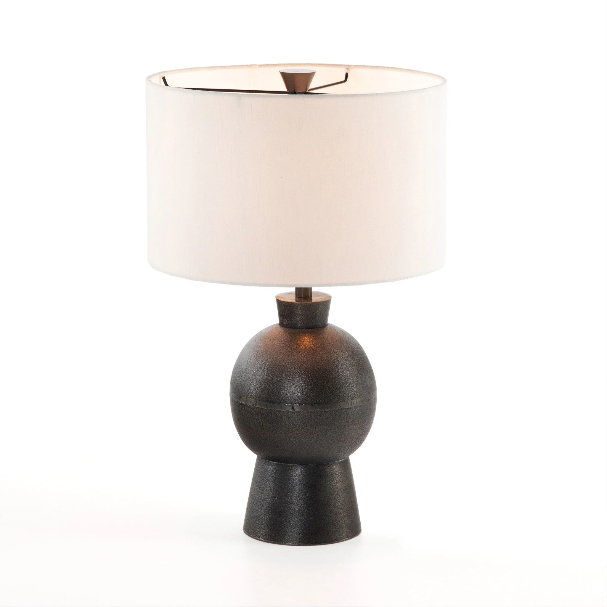 Kelita Table Lamp - Textured Black Aluminum - Image 2