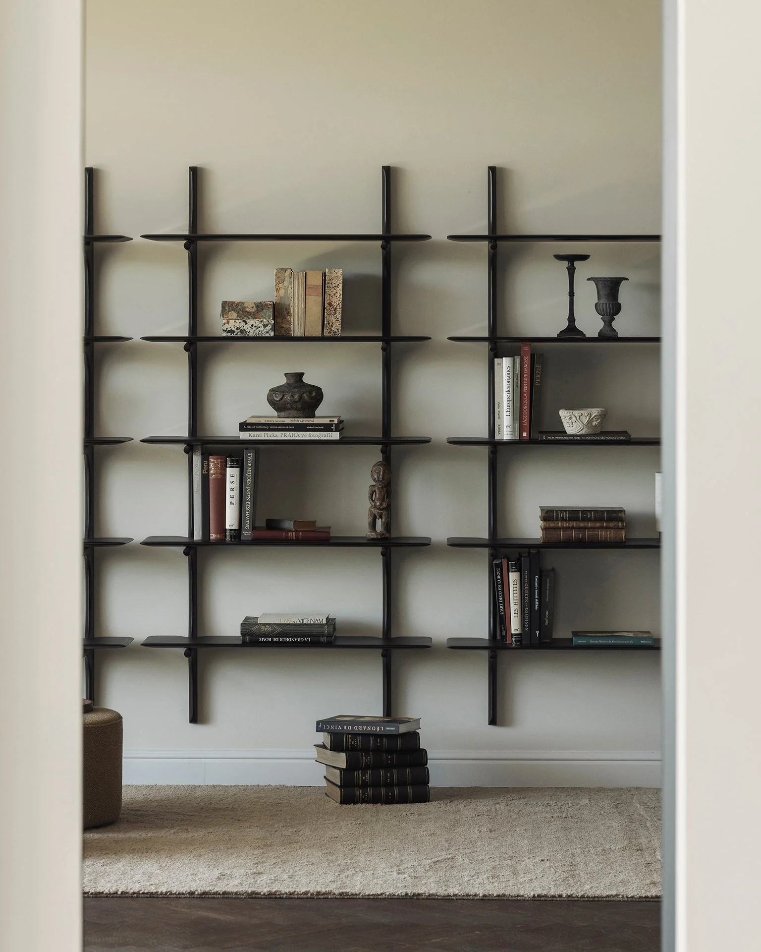 Pi Wall Shelf | Varnished Mahogany | Dark Brown | 5 Shelves - Image 2