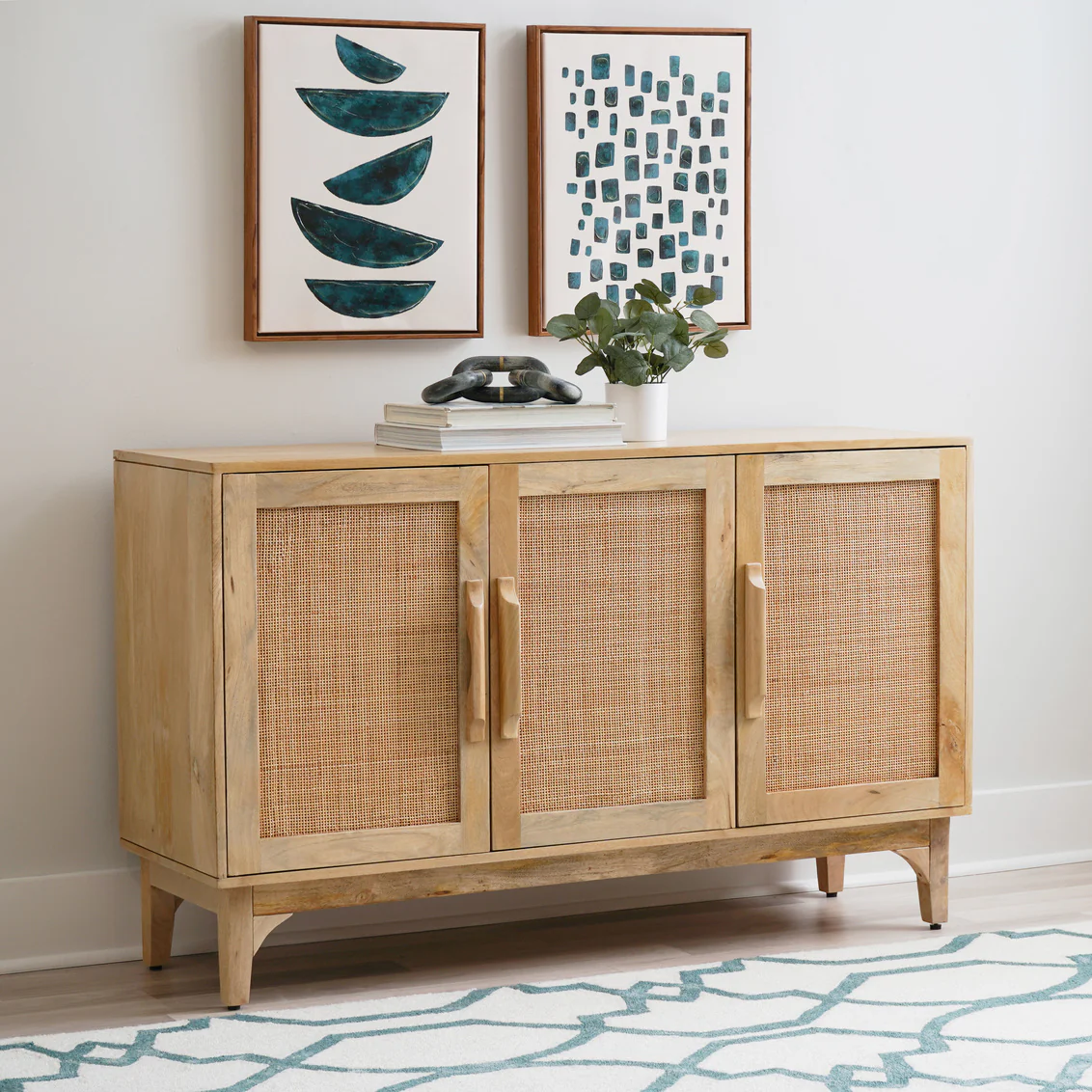 RAPHAEL 3 DOOR CABINET 19A6017C4 - Image 3