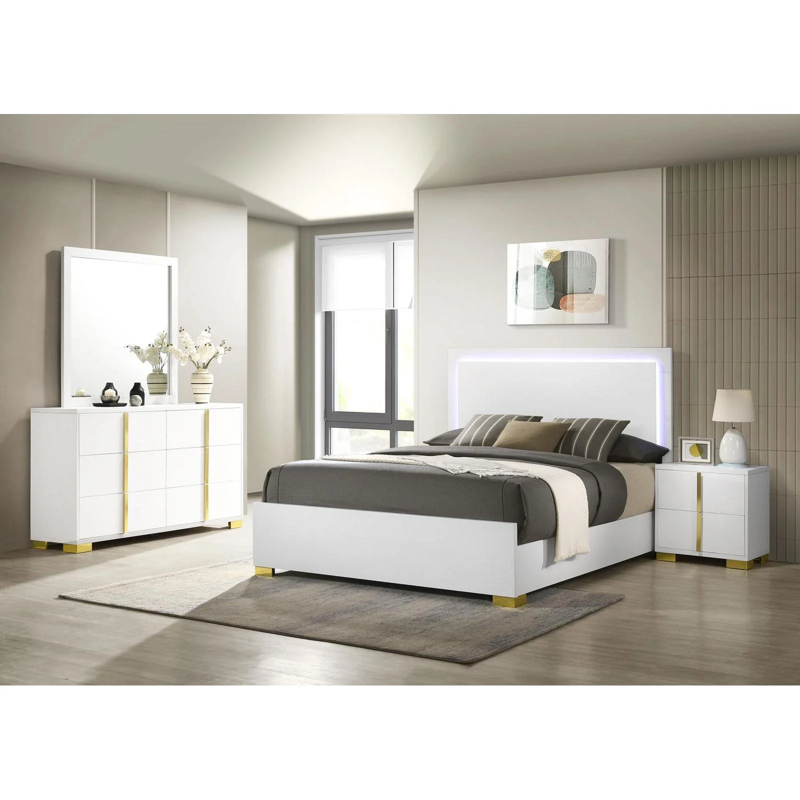 Coaster Furniture Marceline 222931KE-S4 6 pc King Panel Bedroom Set - Image 1