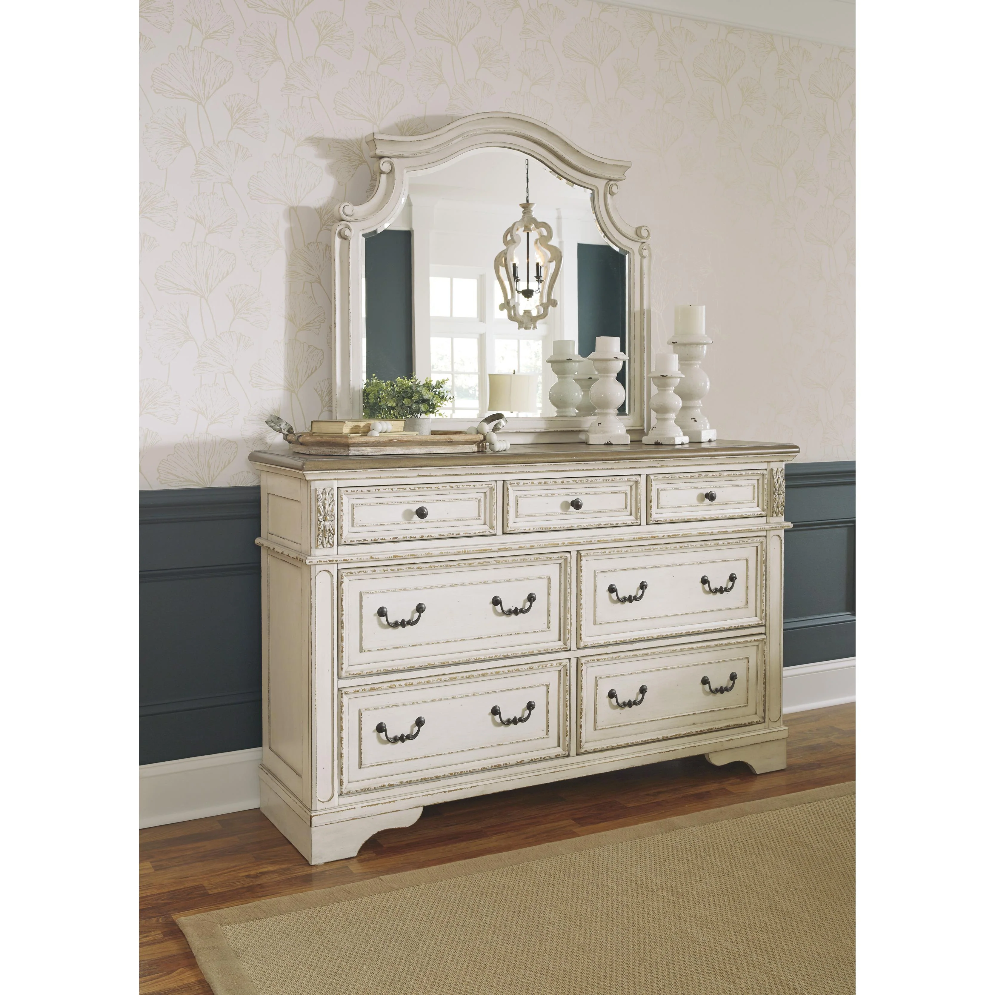 Signature Design by Ashley Realyn B743B31 6 pc California King Panel Bedroom Set - Image 3