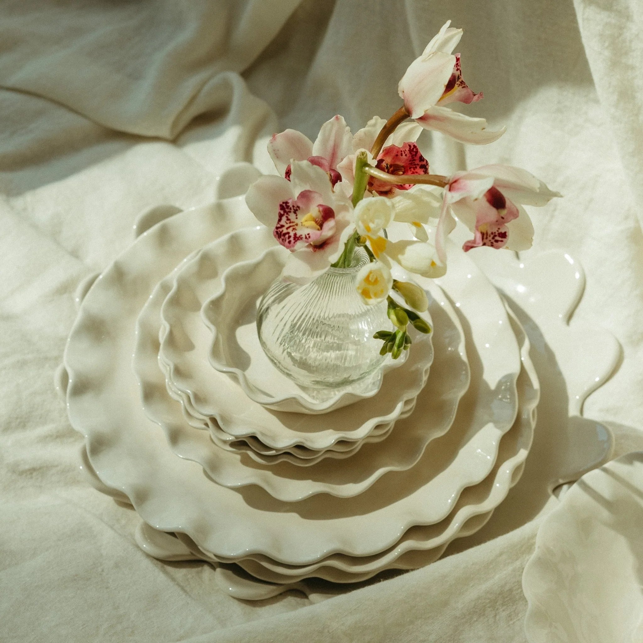 Scalloped Serving Plate - Image 3