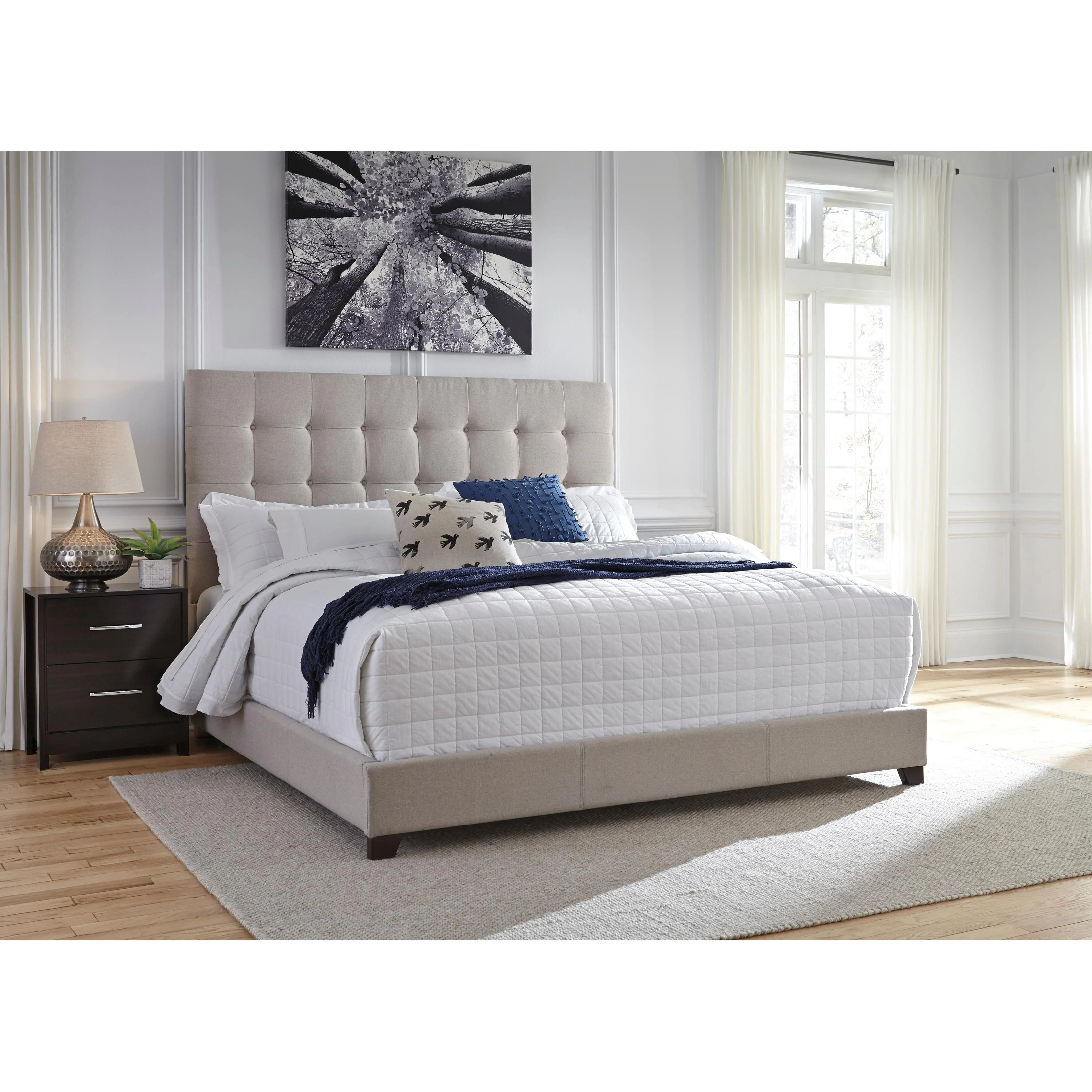 Signature Design by Ashley Dolante King Upholstered Panel Bed B130-582 - Image 2