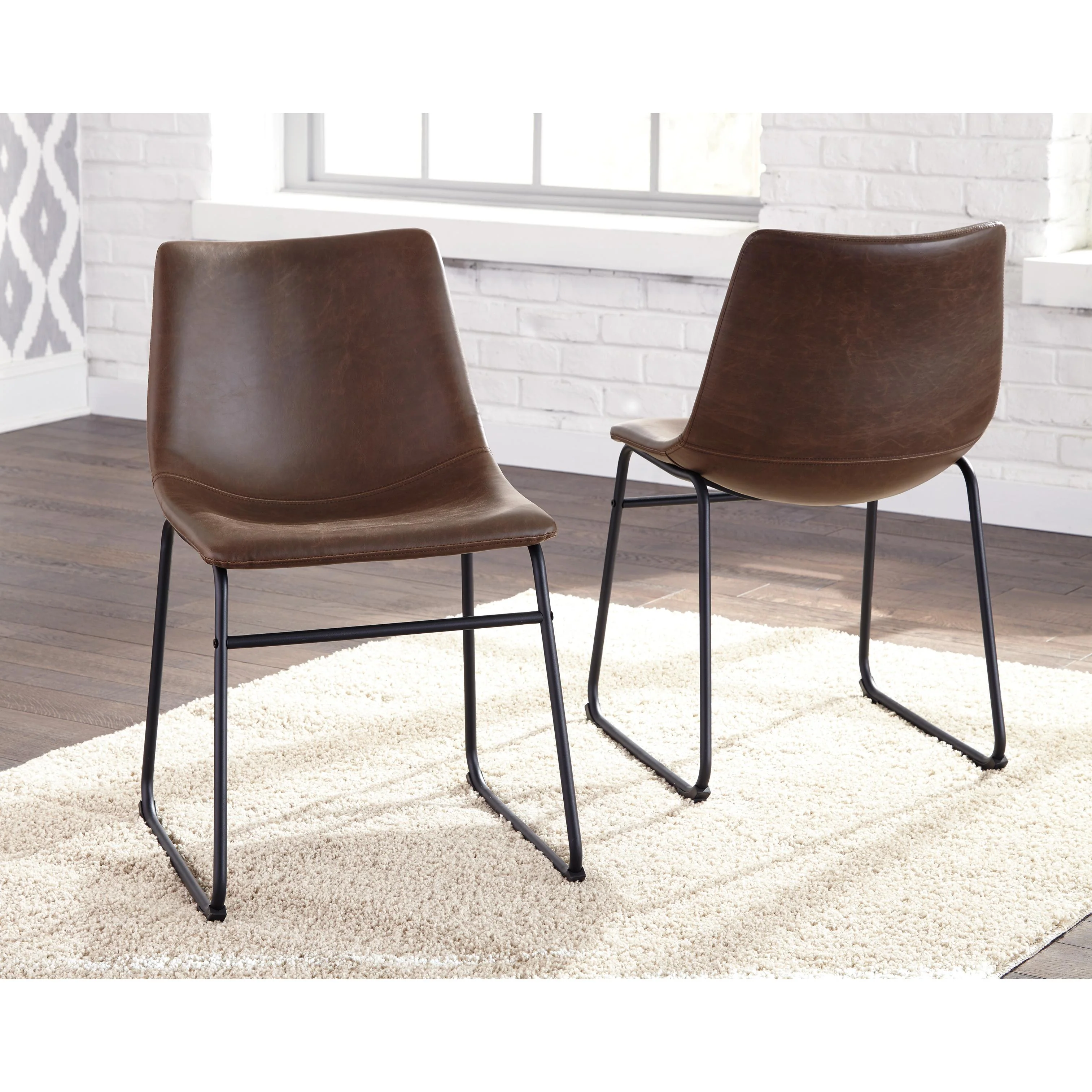 Signature Design by Ashley Centiar Dining Chair D372-01 - Image 2