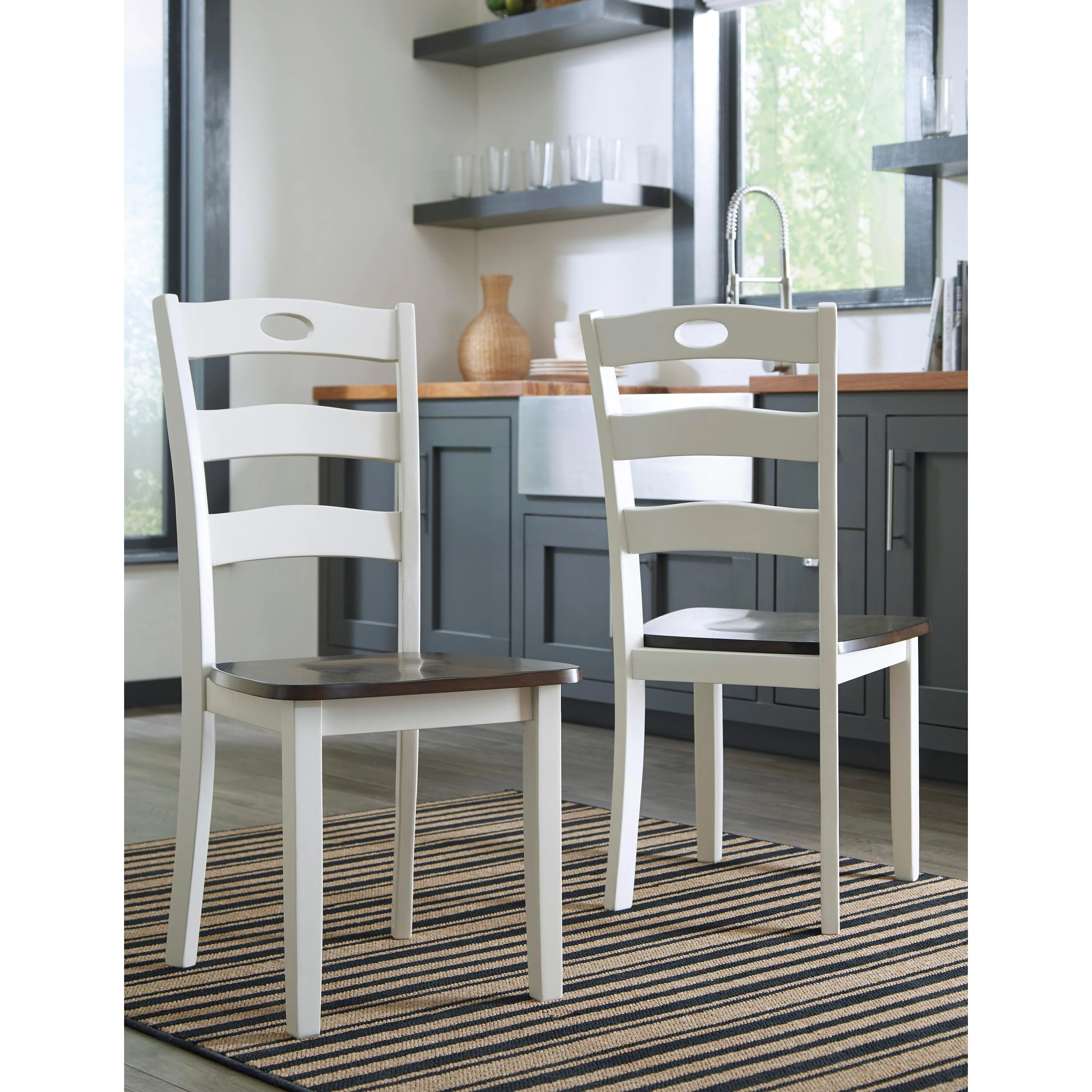 Signature Design by Ashley Woodanville Dining Chair D335-01 - Image 2