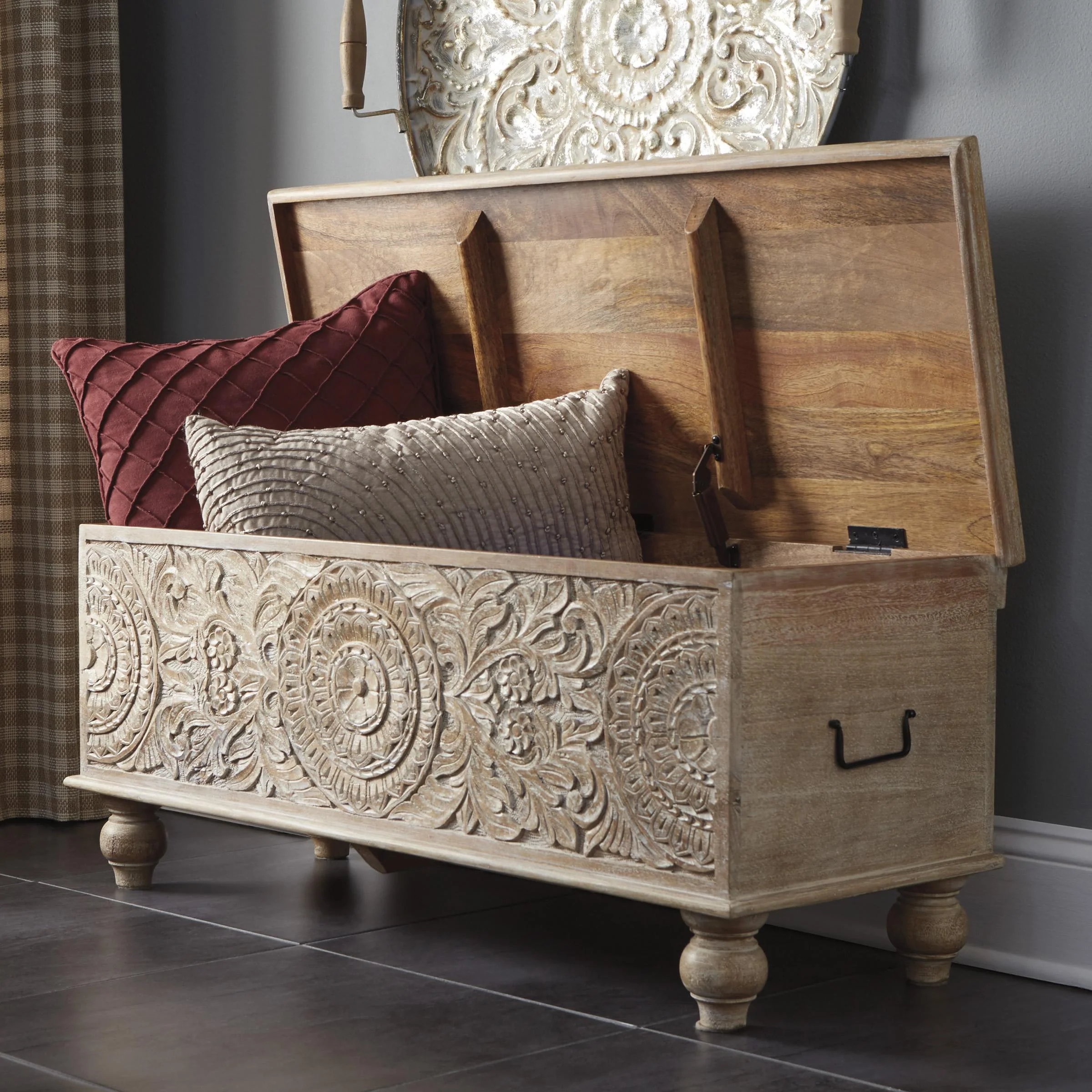 Signature Design by Ashley Fossil Ridge A4000039 Storage Bench - Image 3