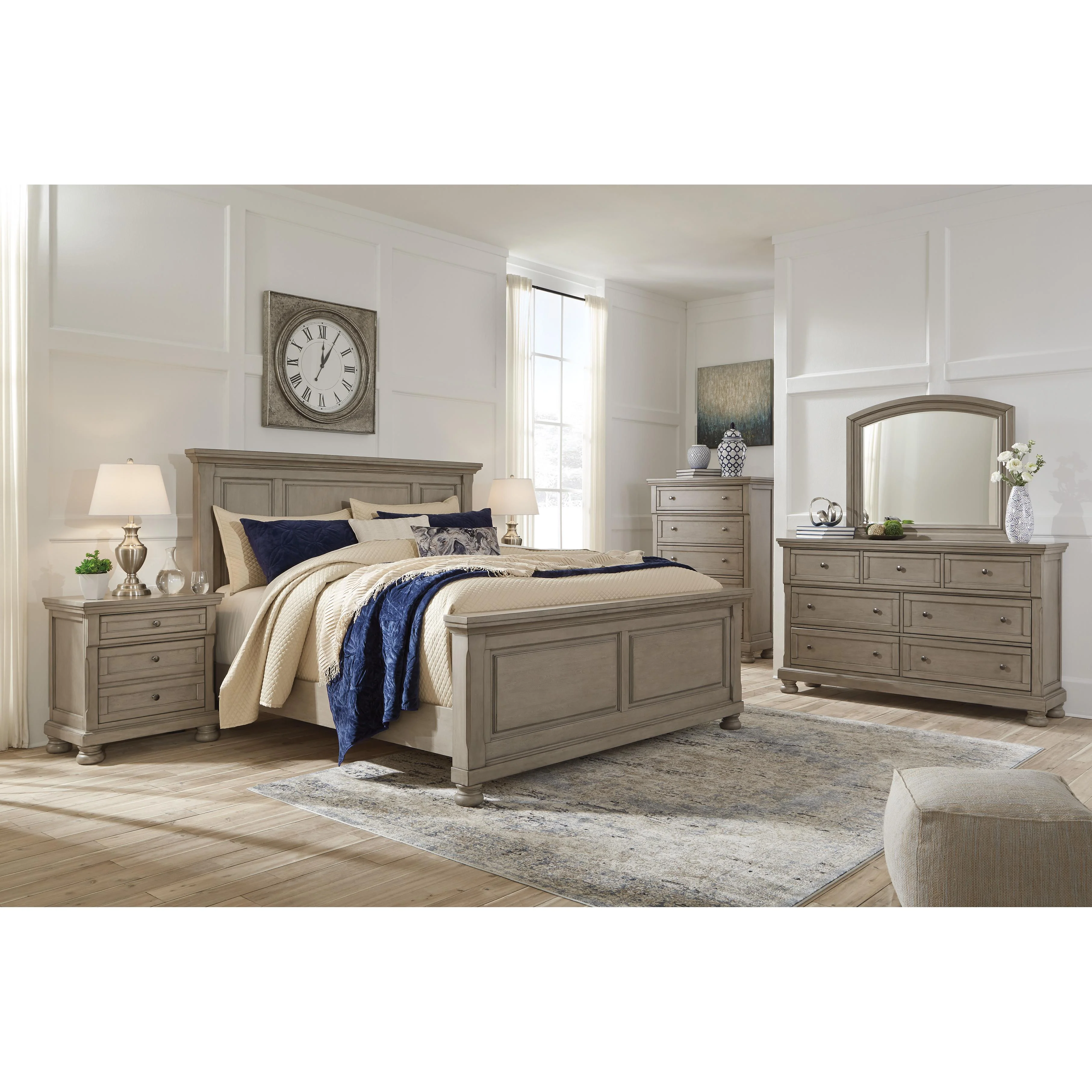 Signature Design by Ashley Lettner 5-Drawer Chest B733-46 - Image 3