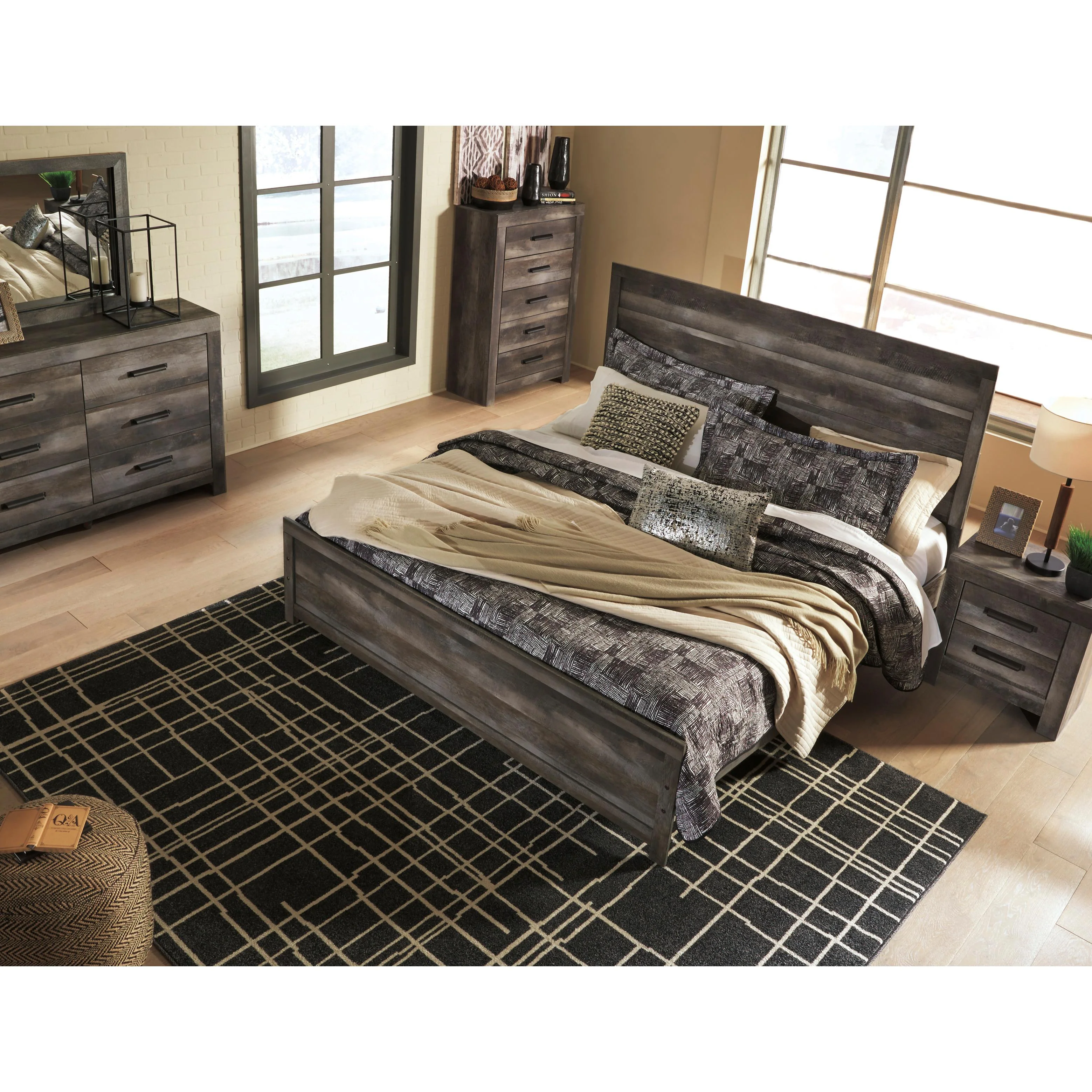 Signature Design by Ashley Wynnlow King Panel Bed B440-72/B440-97 - Image 3