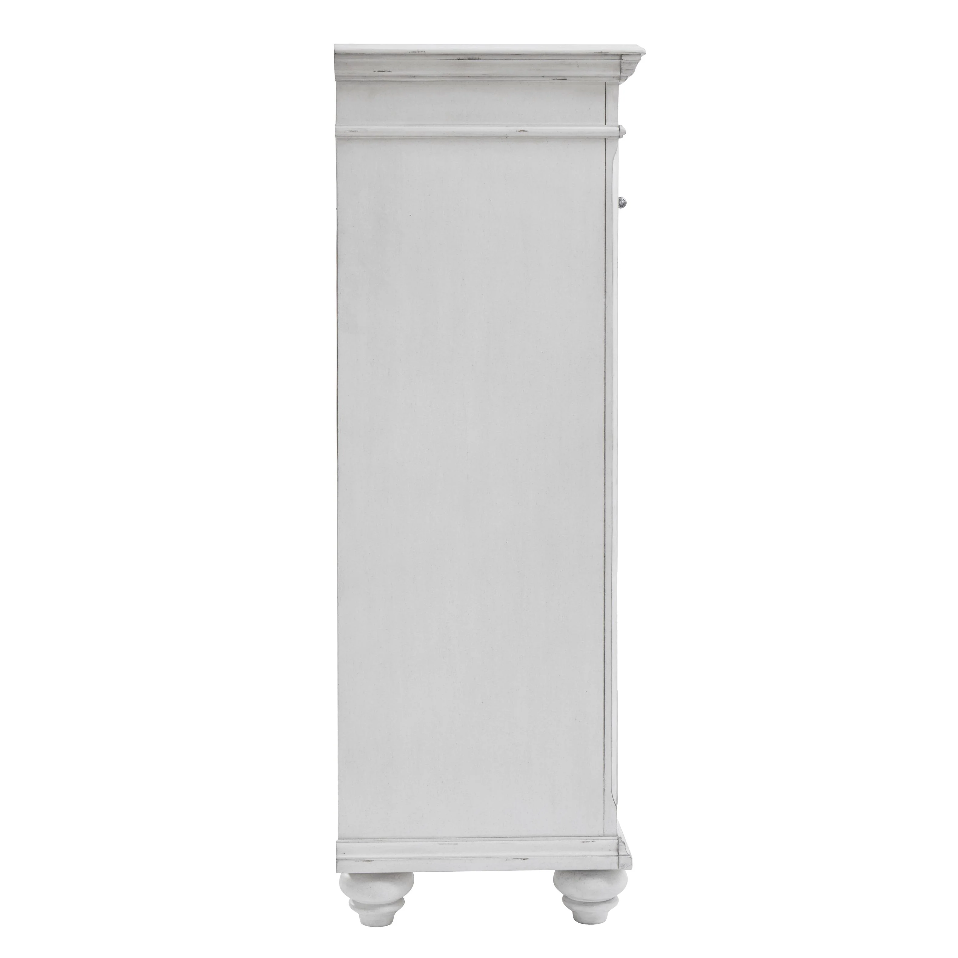Benchcraft Kanwyn 7-Drawer Chest B777-46 - Image 3