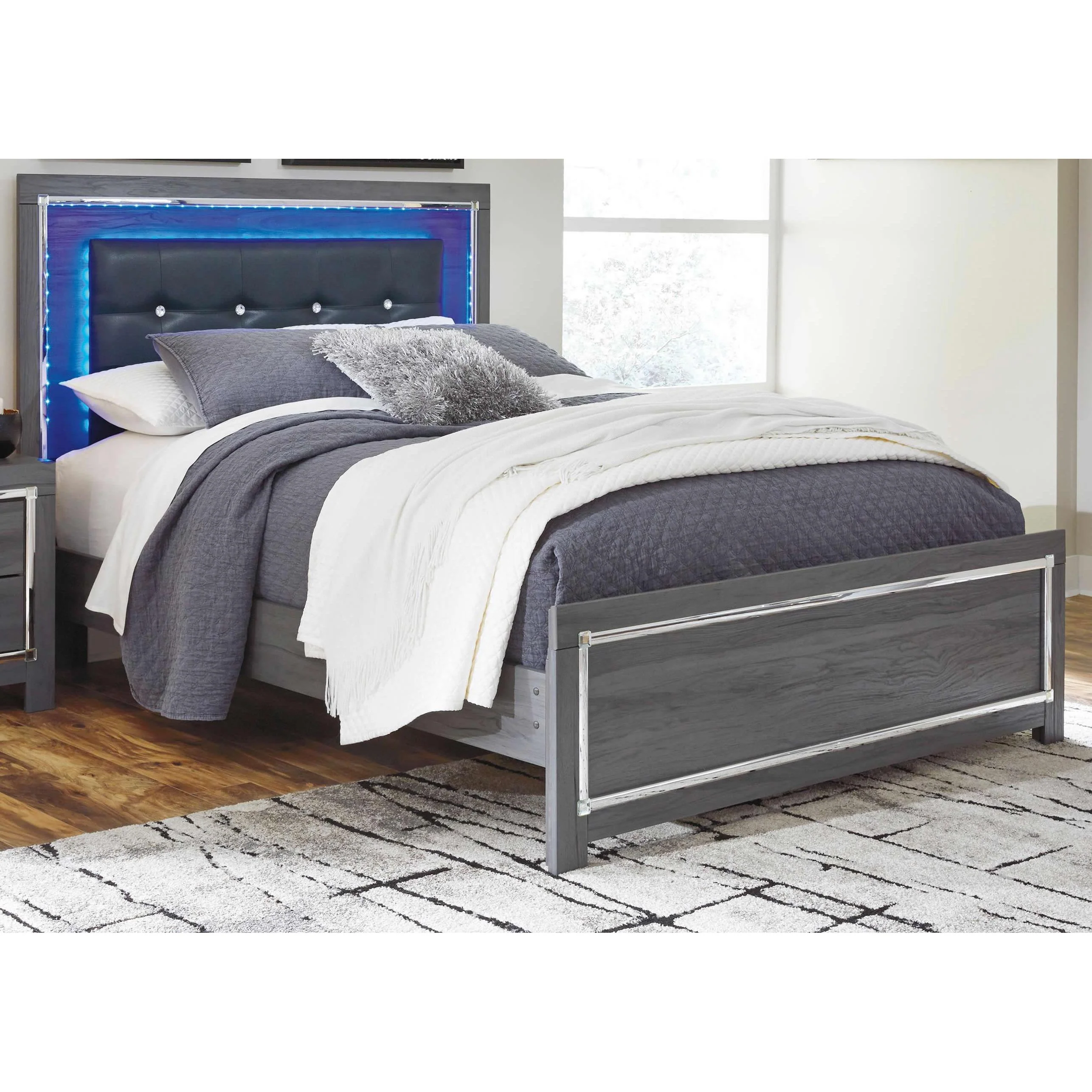 Signature Design by Ashley Lodanna Queen Panel Bed B214-57/B214-54/B214-96 - Image 2