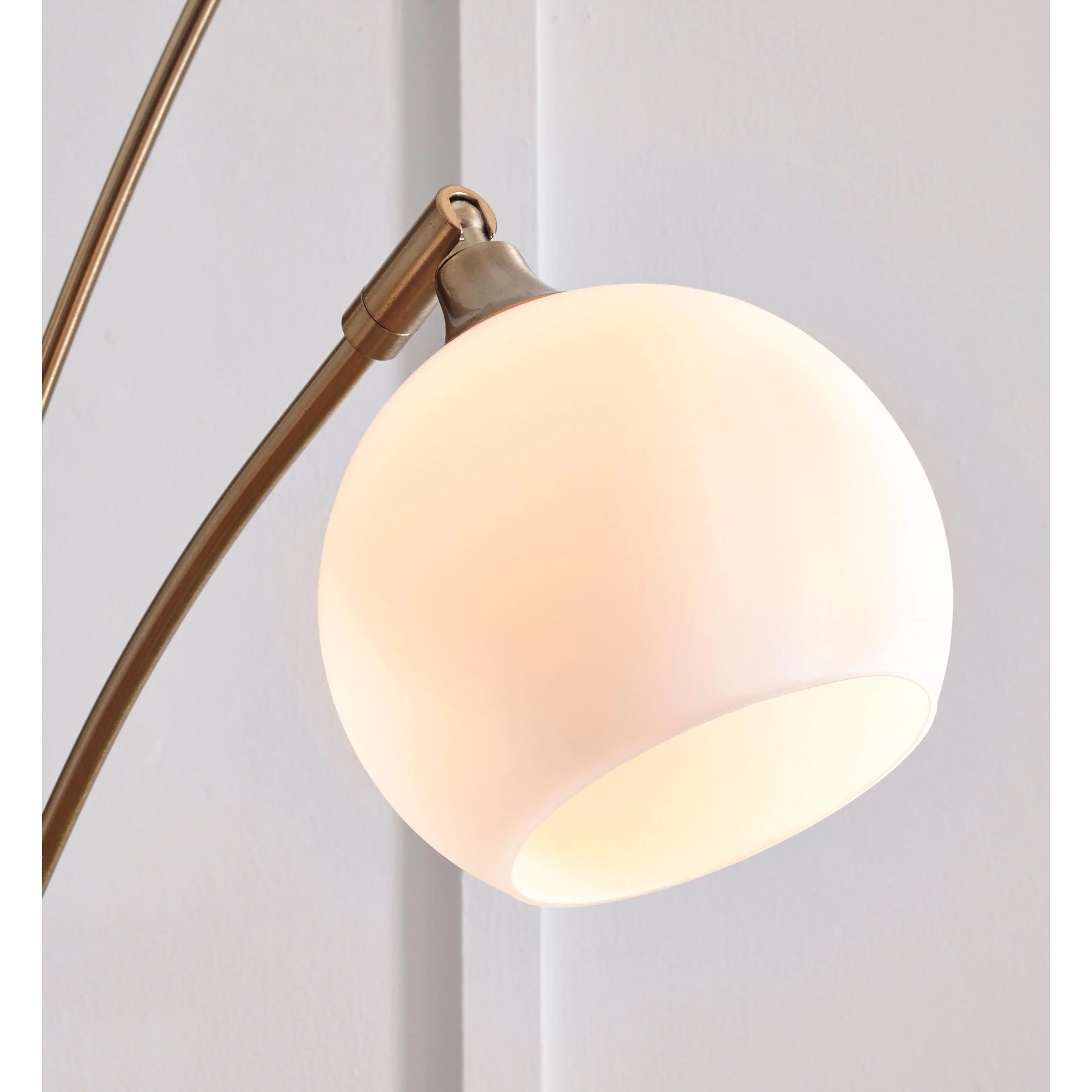Signature Design by Ashley Taliya Arc Lamp L725119 - Image 2