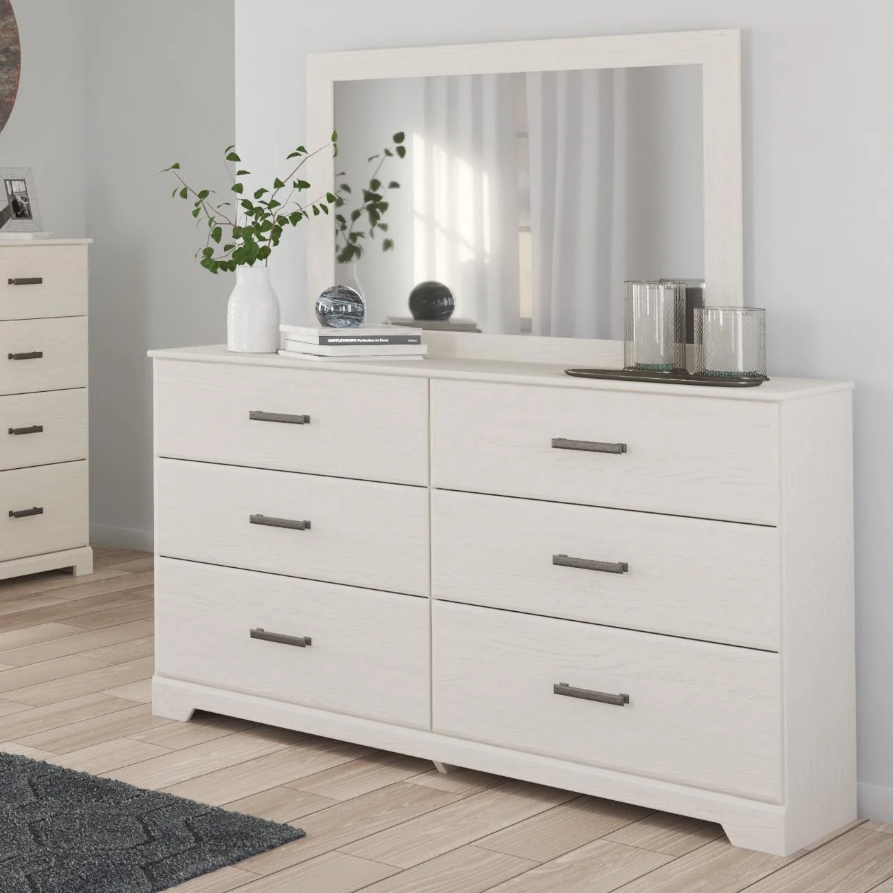 Signature Design by Ashley Stelsie B2588B1 Dresser and Mirror - Image 3