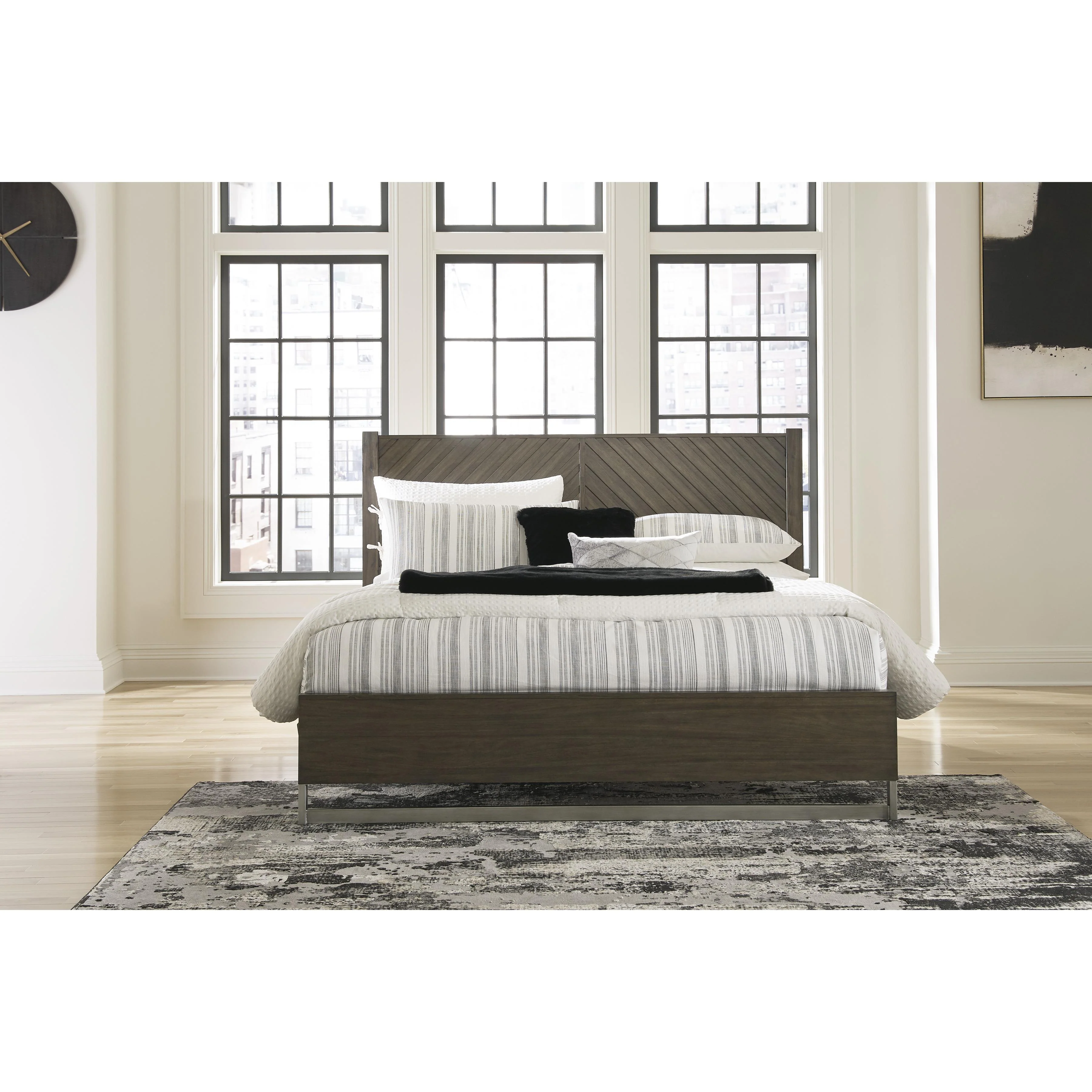 Ashley Arkenton B786B4 King Panel Bed - Image 3
