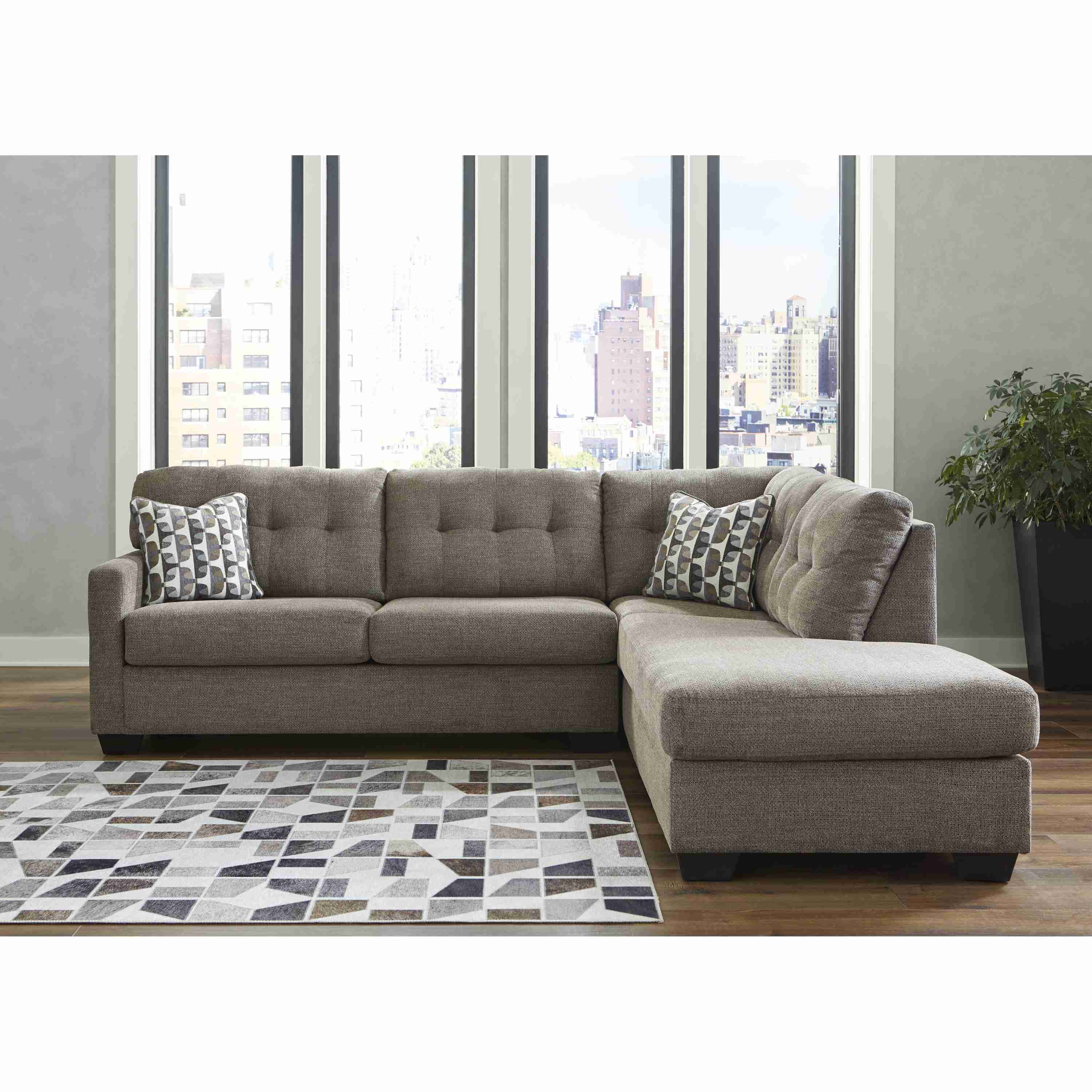 Signature Design by Ashley Mahoney 31005S4 2 pc Sleeper Sectional with Chaise - Image 3