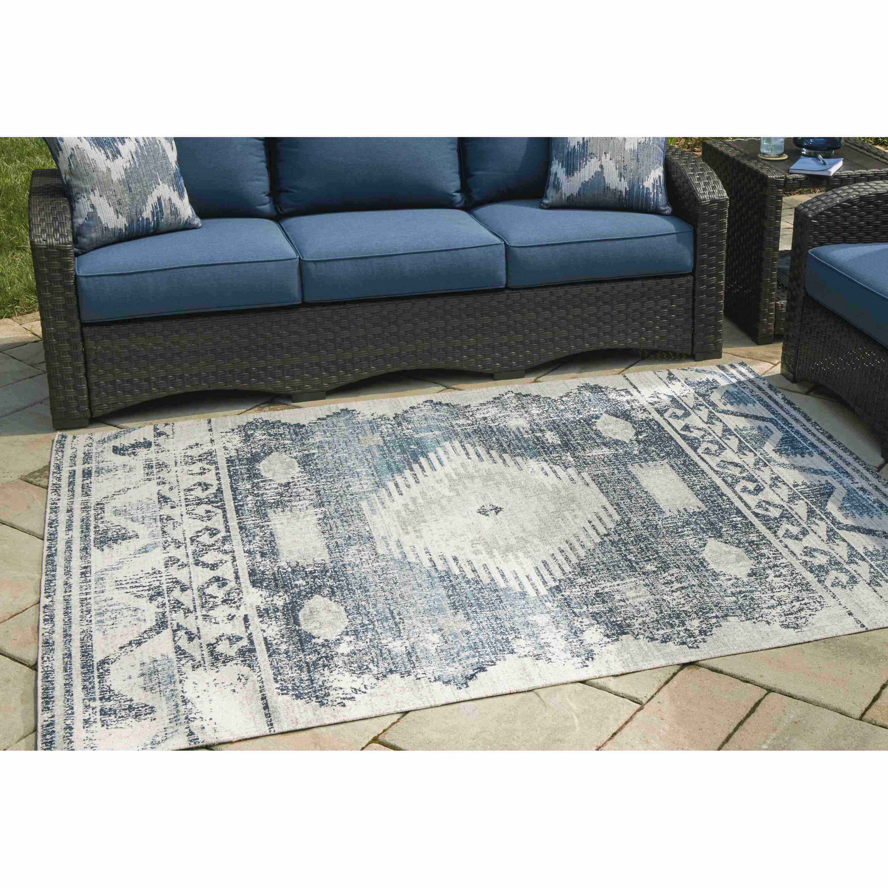 Signature Design by Ashley Daddridge R900101 Large Rug - Image 2