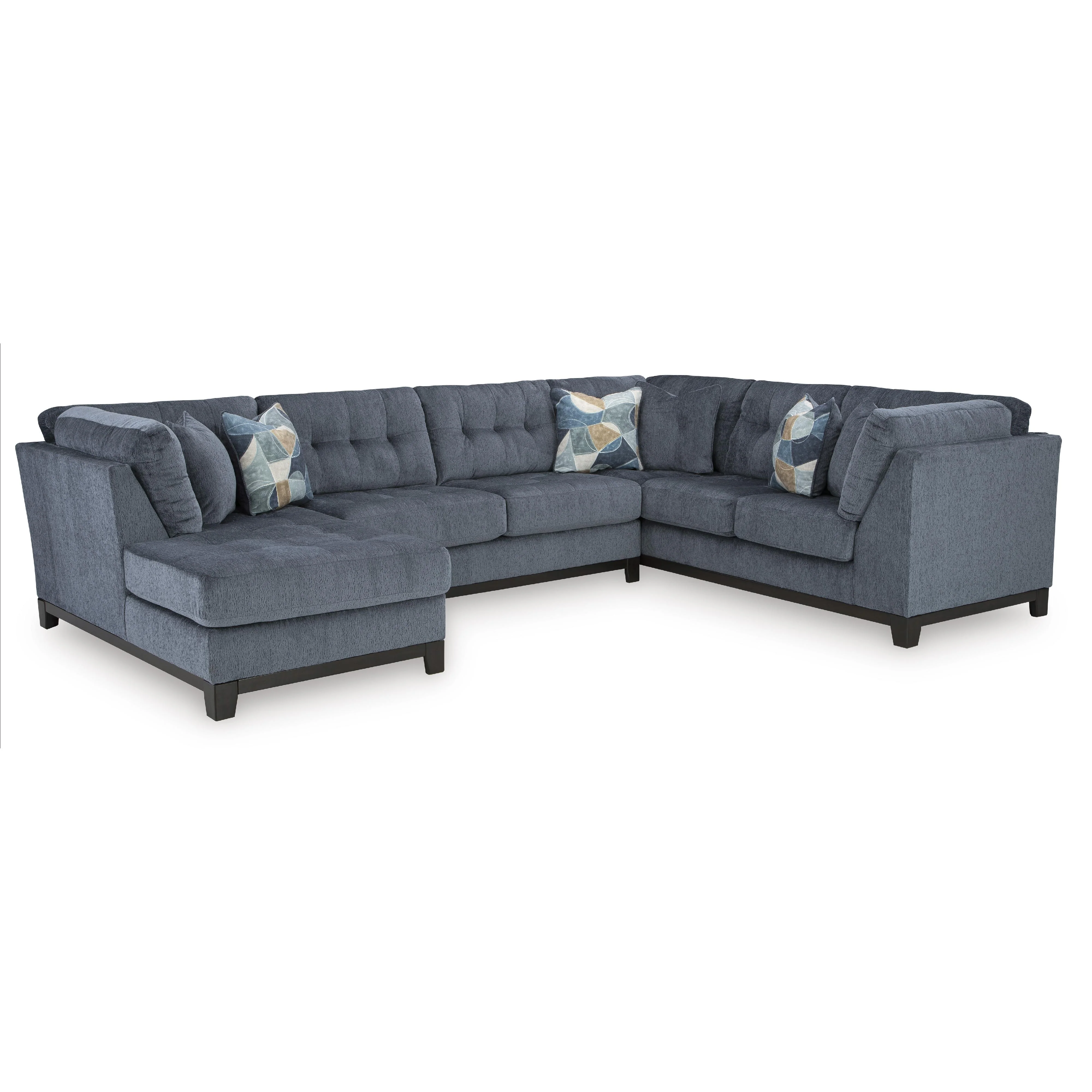 Benchcraft Maxon Place 33003S1 3 pc Sectional with Chaise - Image 1