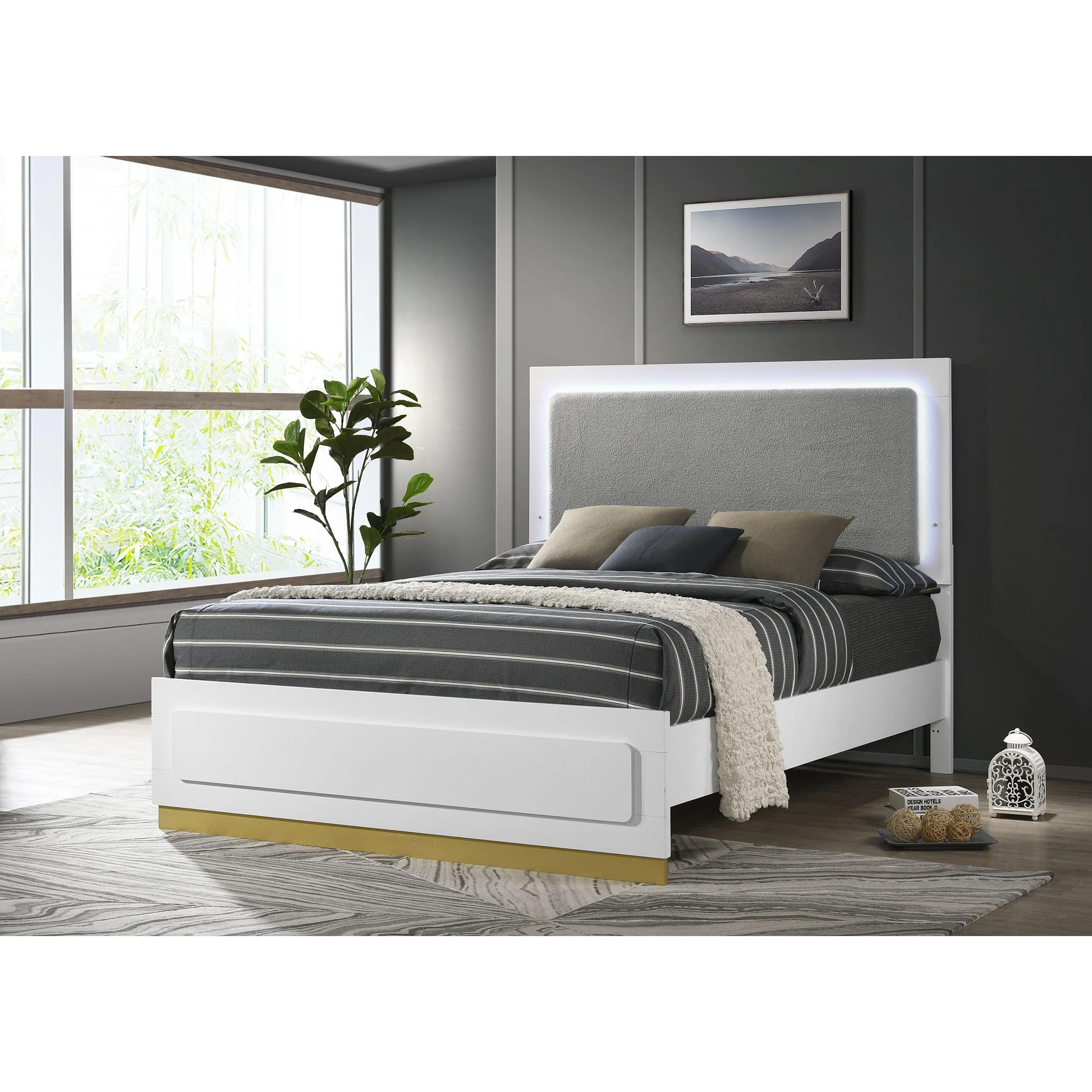 Coaster Furniture Caraway 224771Q Wood Queen LED Panel Bed - White - Image 2