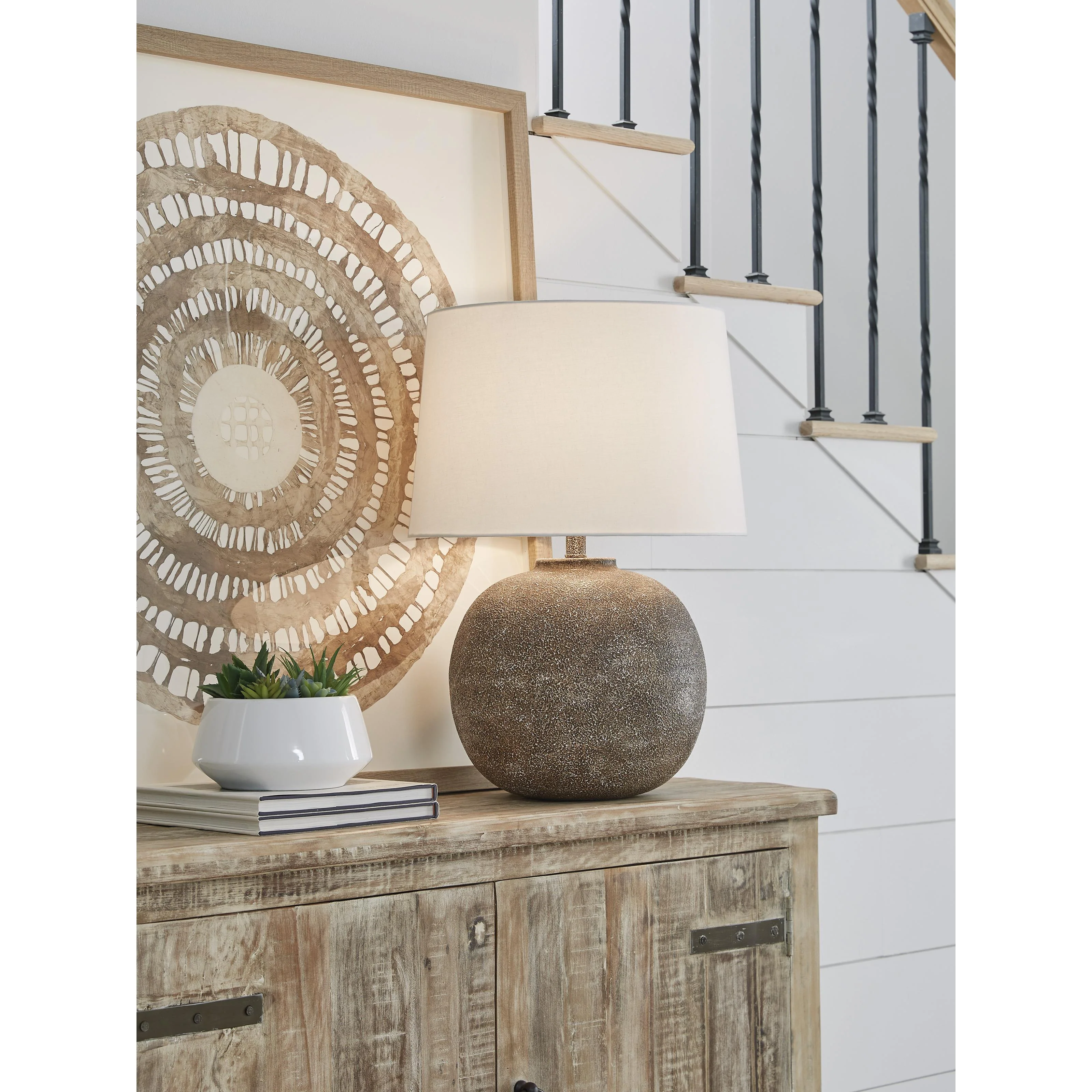 Signature Design by Ashley Neavesboro L207484 Metal Table Lamp - Image 1