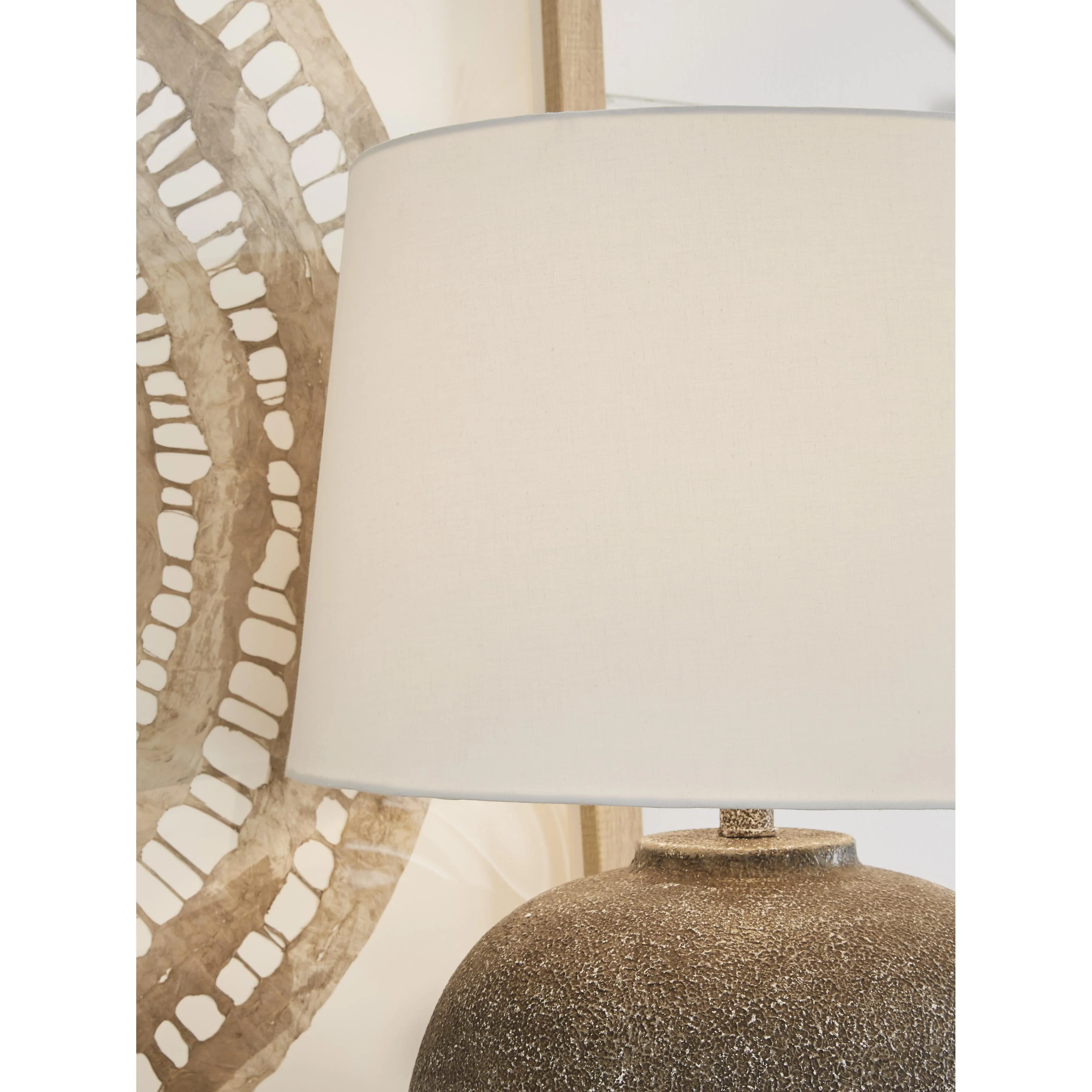 Signature Design by Ashley Neavesboro L207484 Metal Table Lamp - Image 2