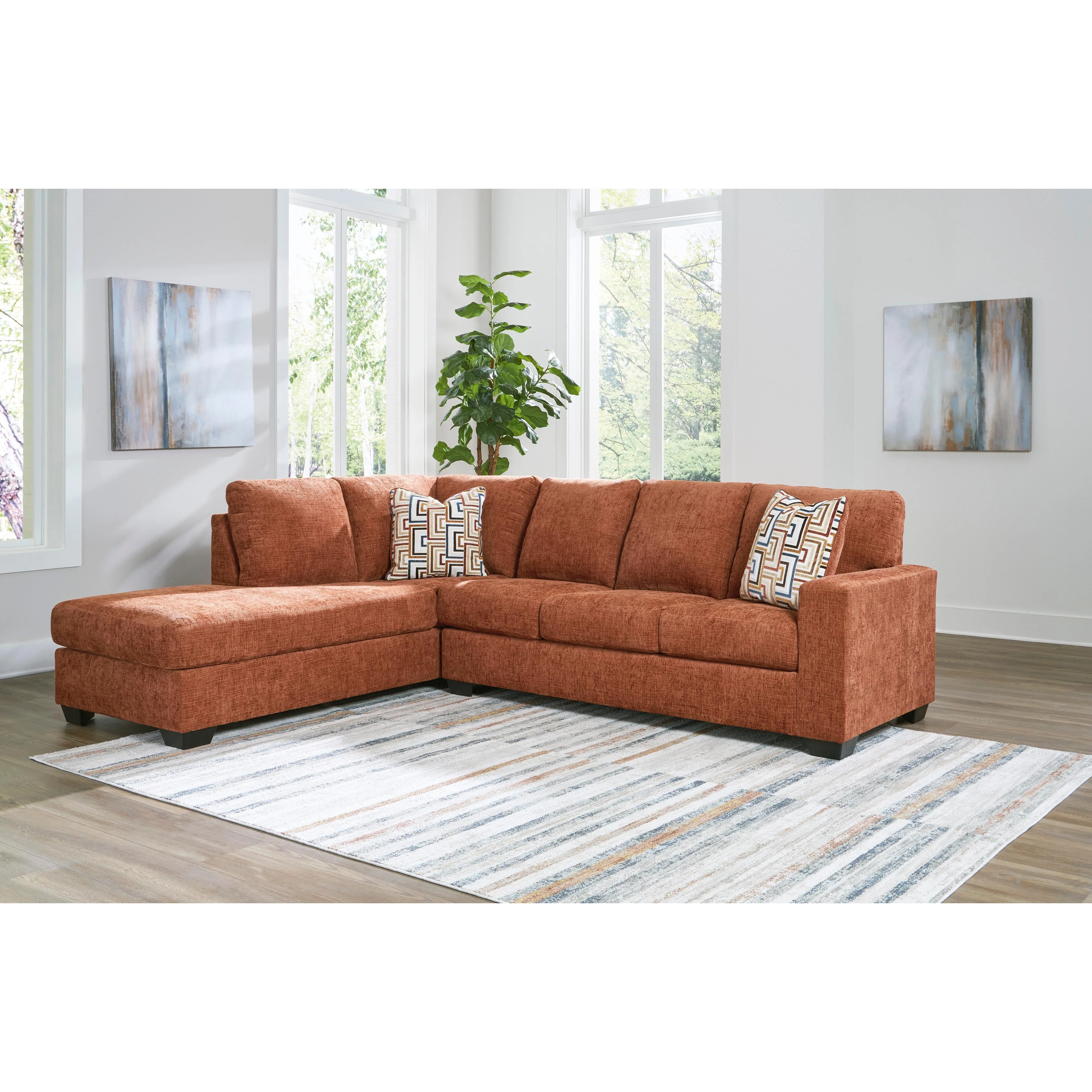 Signature Design by Ashley Aviemore 24304S1 2 pc Sectional with Chaise - Image 3