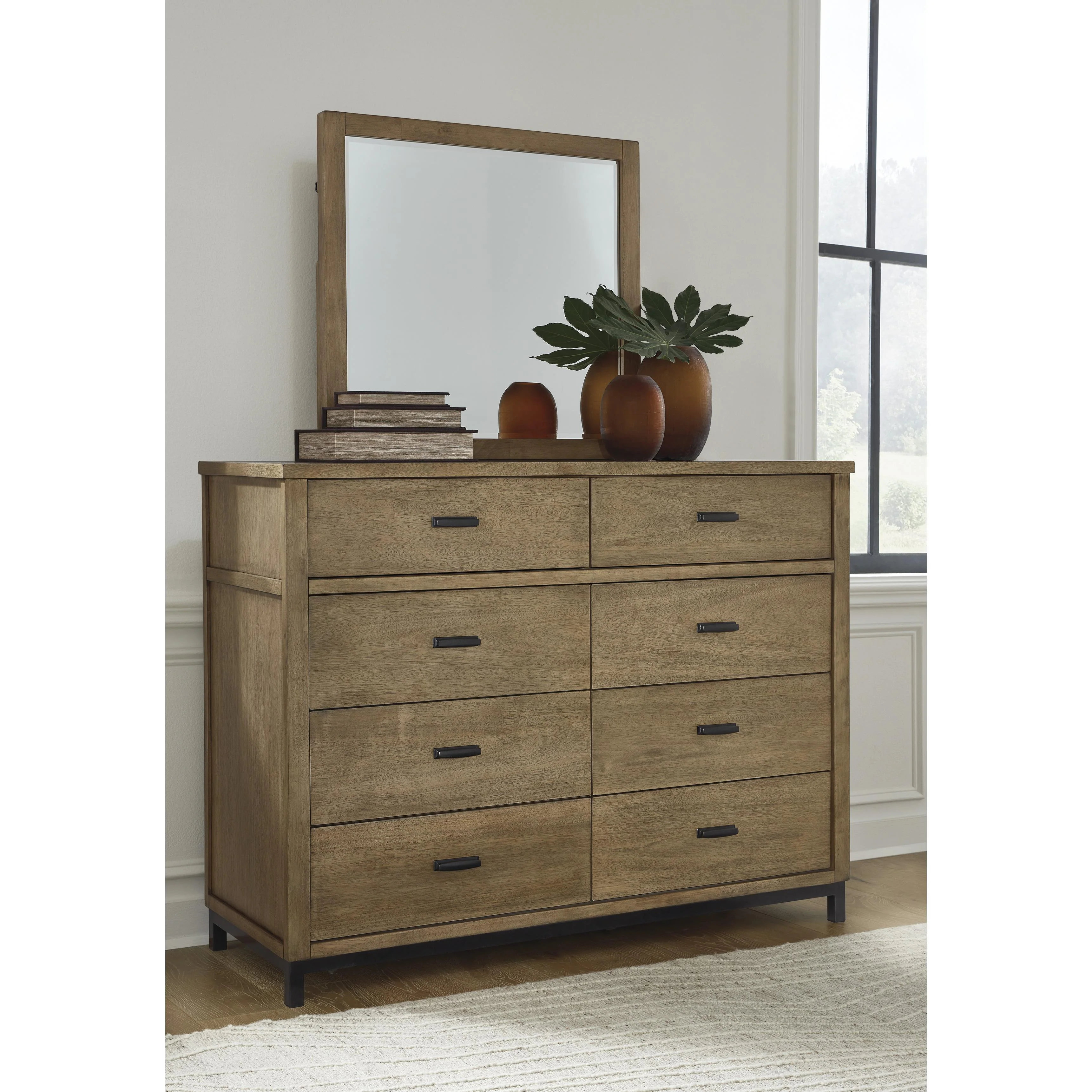 Benchcraft Tomtyn B622B1 Dresser and Mirror - Image 3