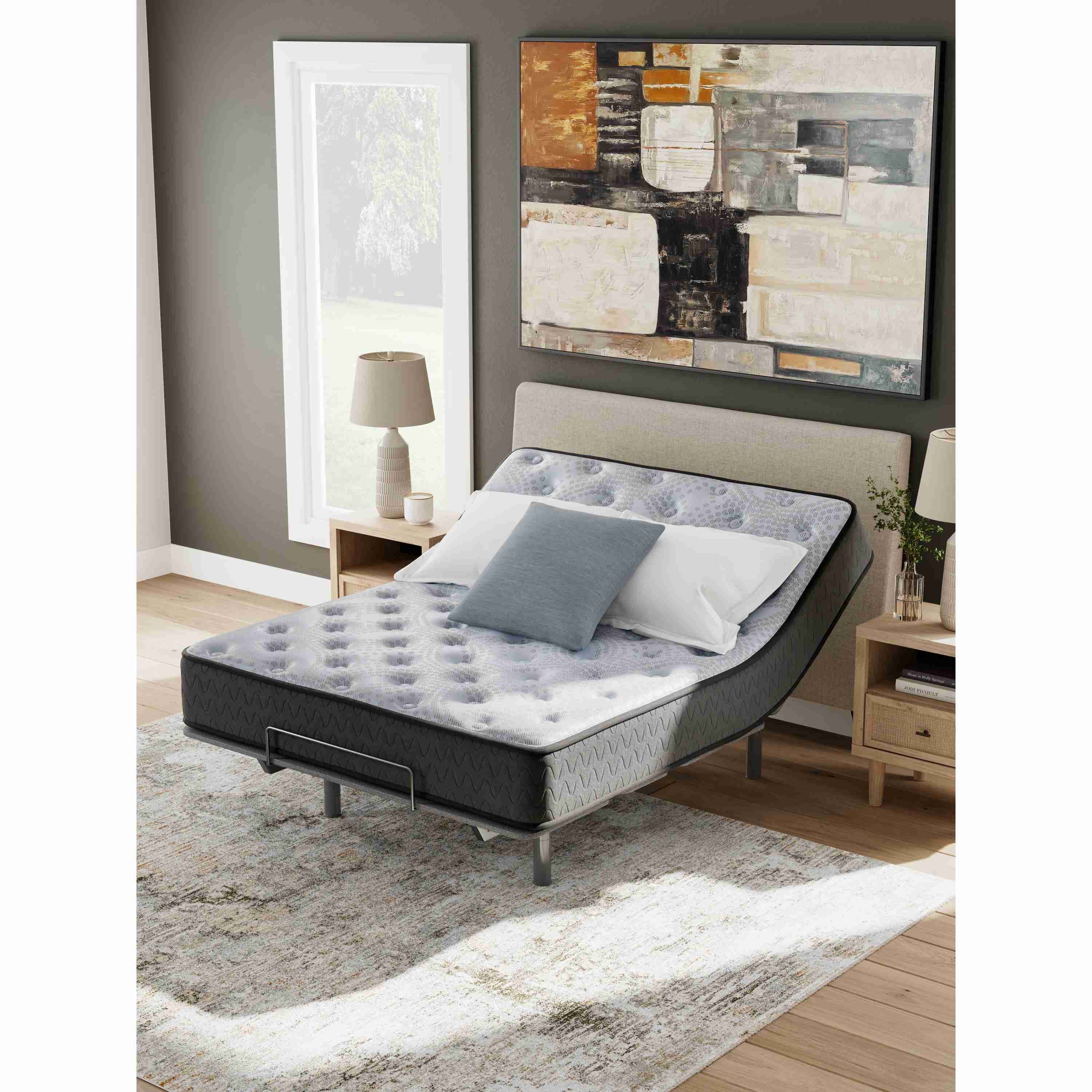 Sierra Sleep Comfort Plus M51831 Queen Mattress - Image 3