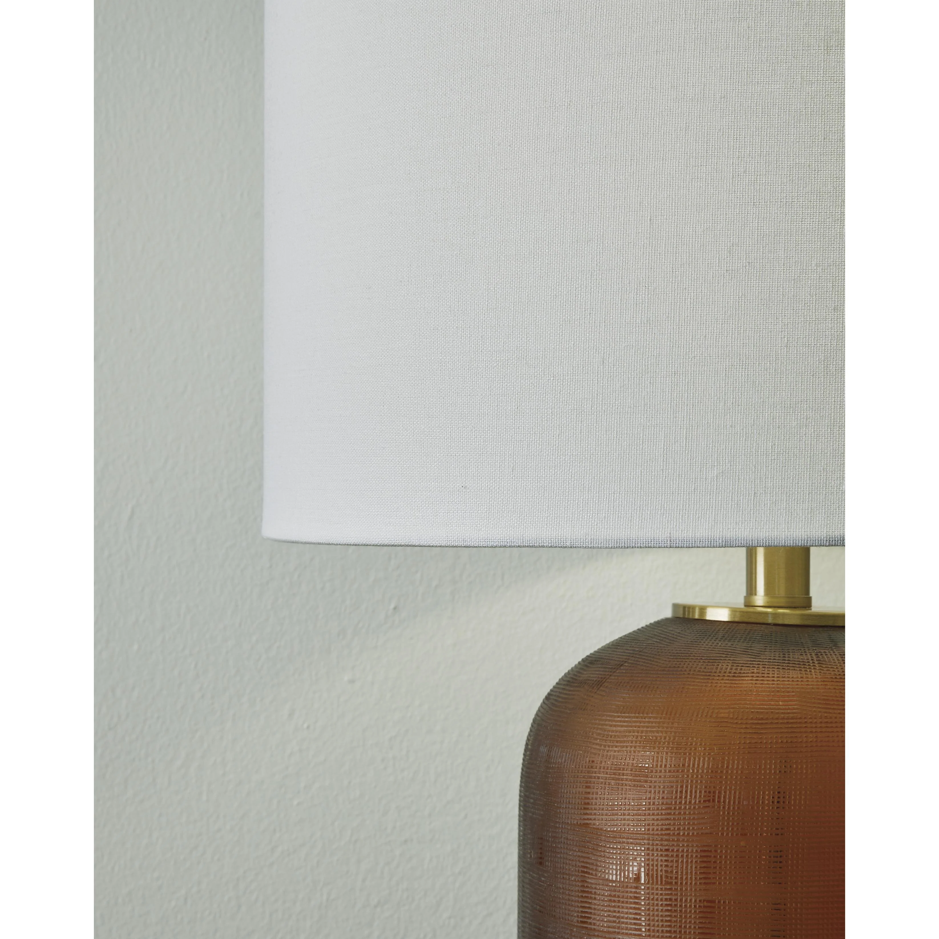 Signature Design by Ashley Farberman L430864 Glass Table Lamp - Image 3