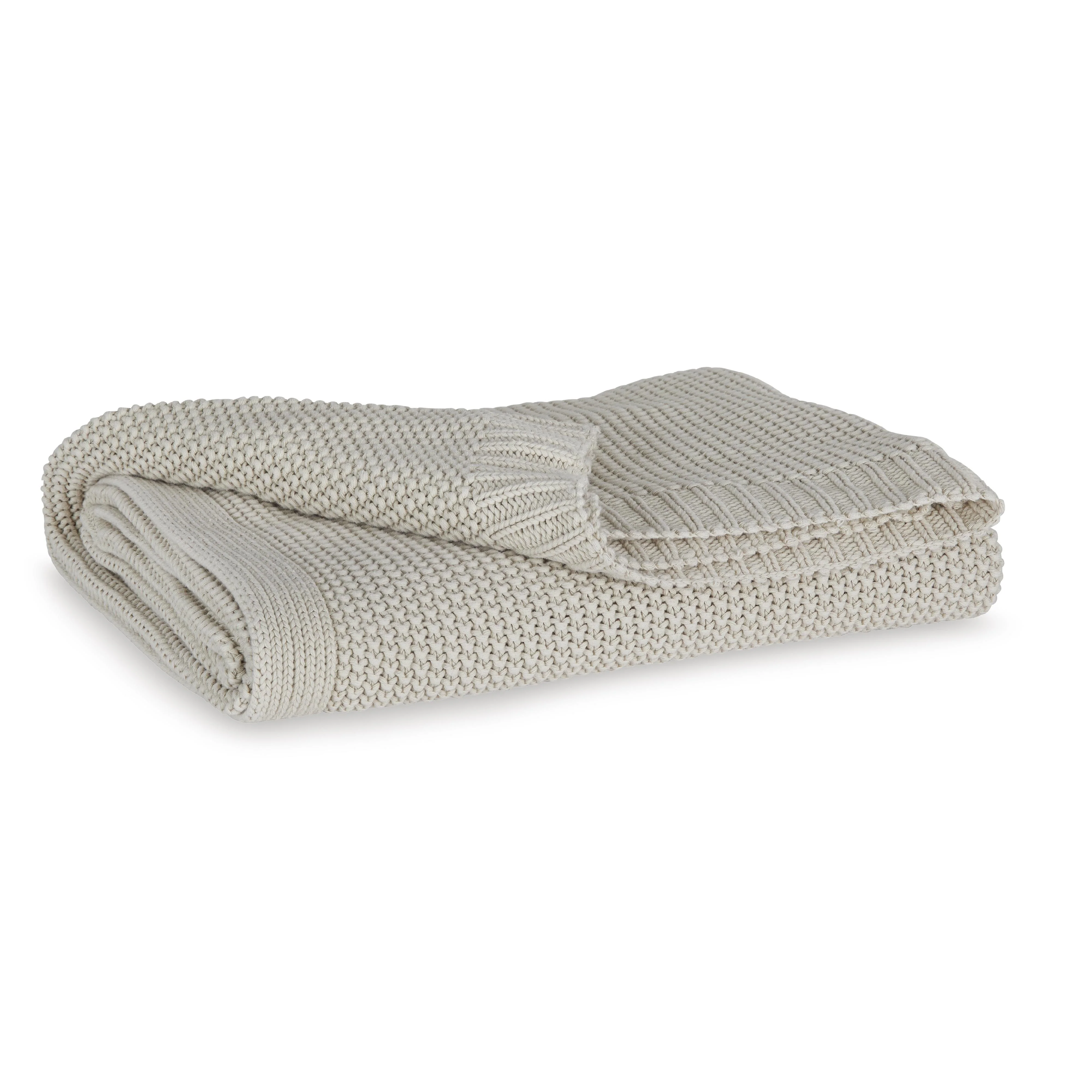Signature Design by Ashley Gayelery A1001084 Throw - Image 1