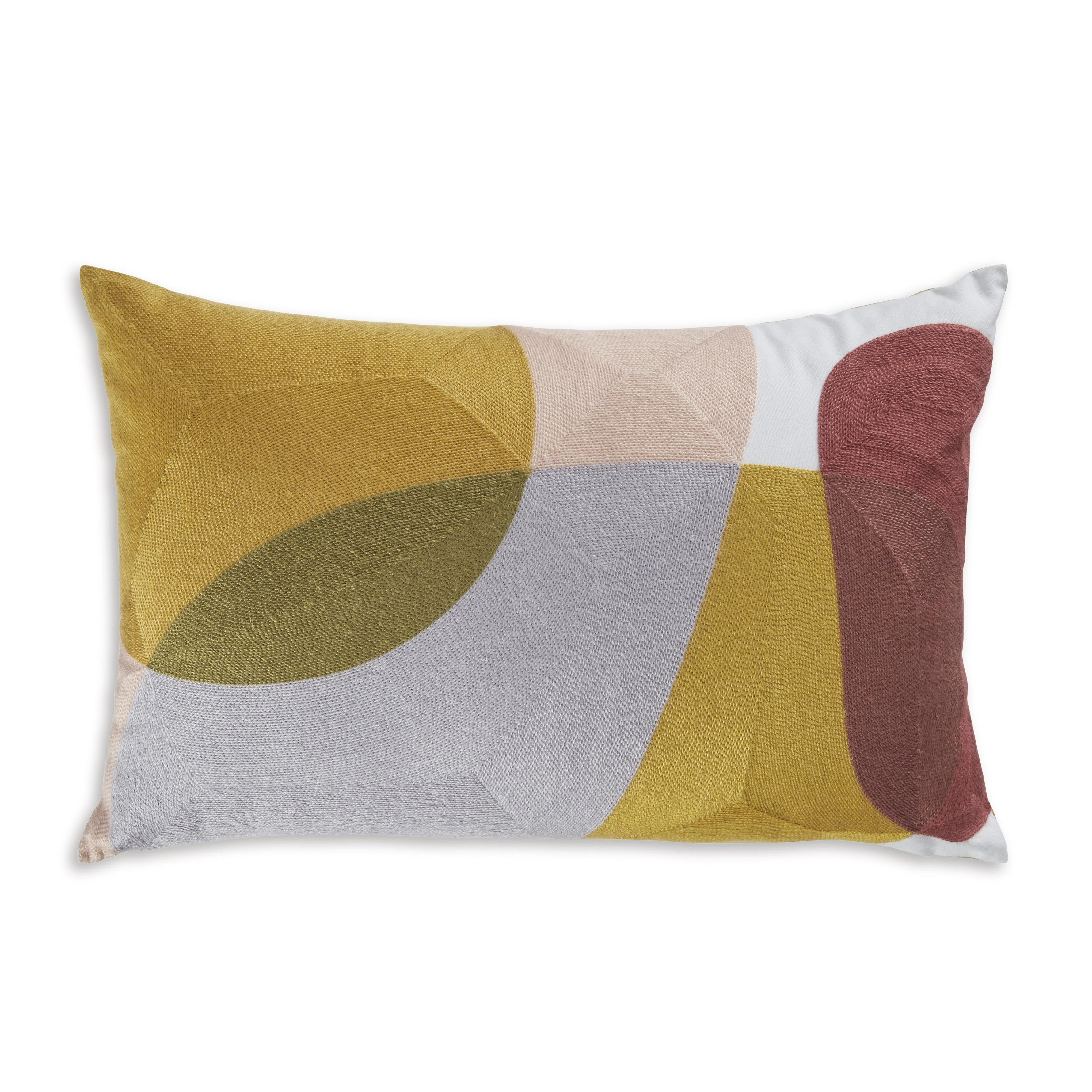 Signature Design by Ashley Varness A1001095 Pillow - Image 1
