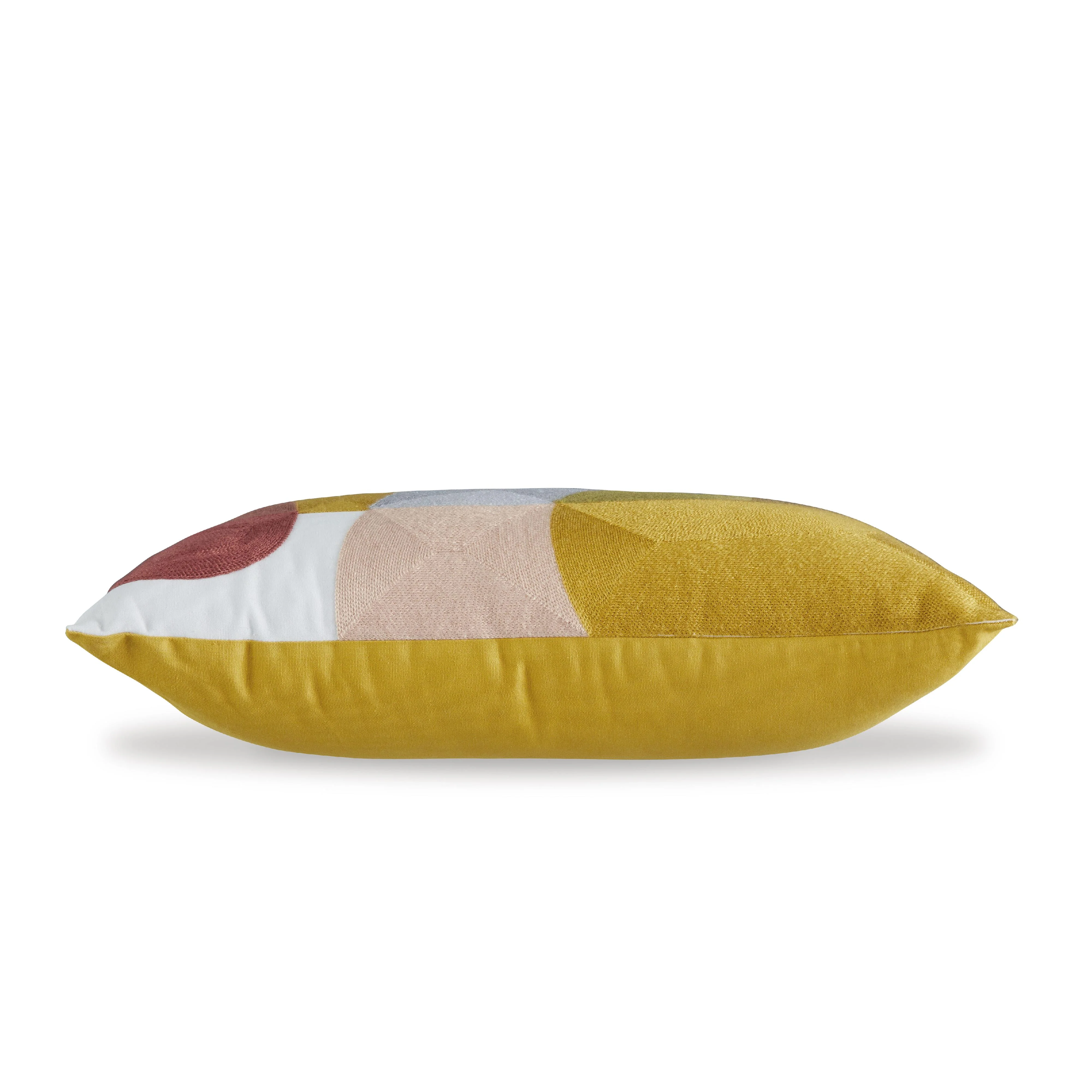 Signature Design by Ashley Varness A1001095 Pillow - Image 3