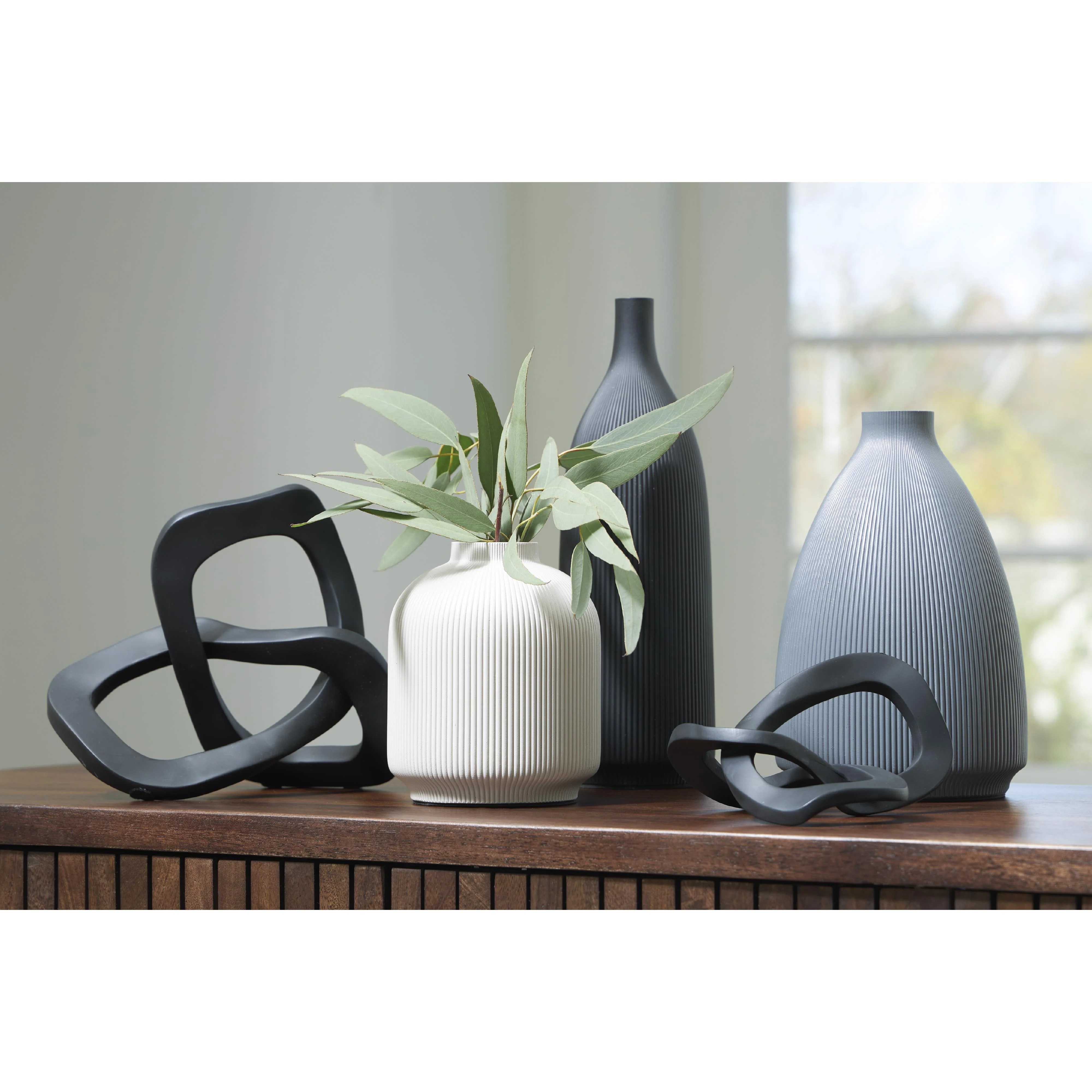 Signature Design by Ashley Leithick A2C00211 Accessory Set - Image 2