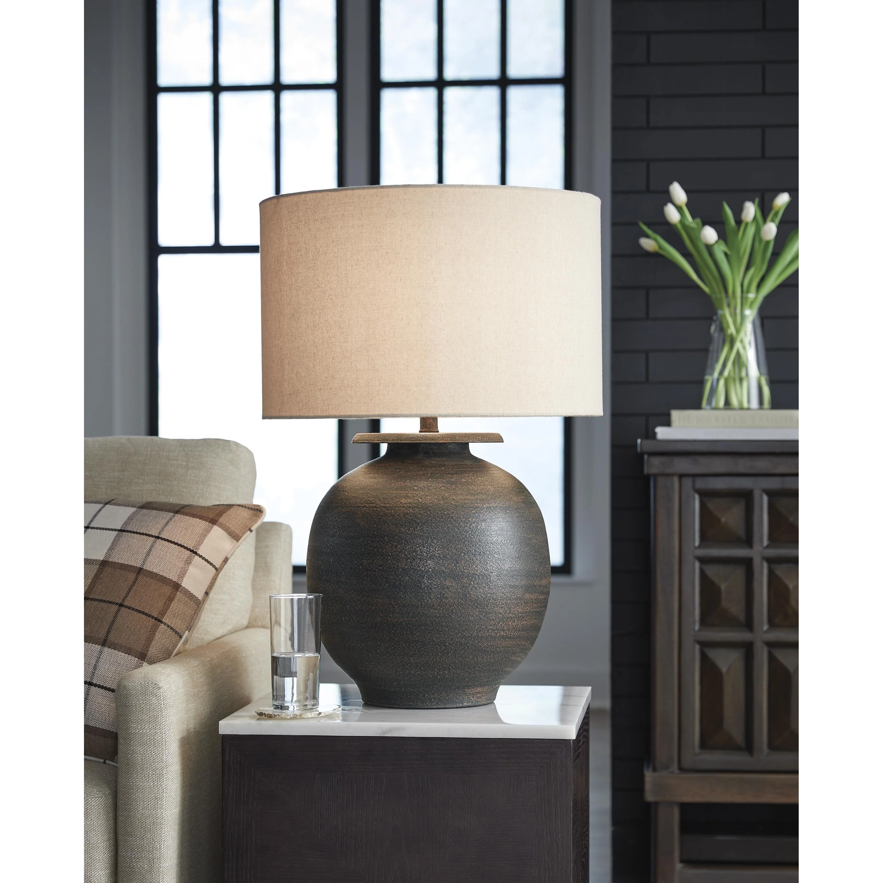 Signature Design by Ashley Carlenbury L207574 Metal Table Lamp - Image 2