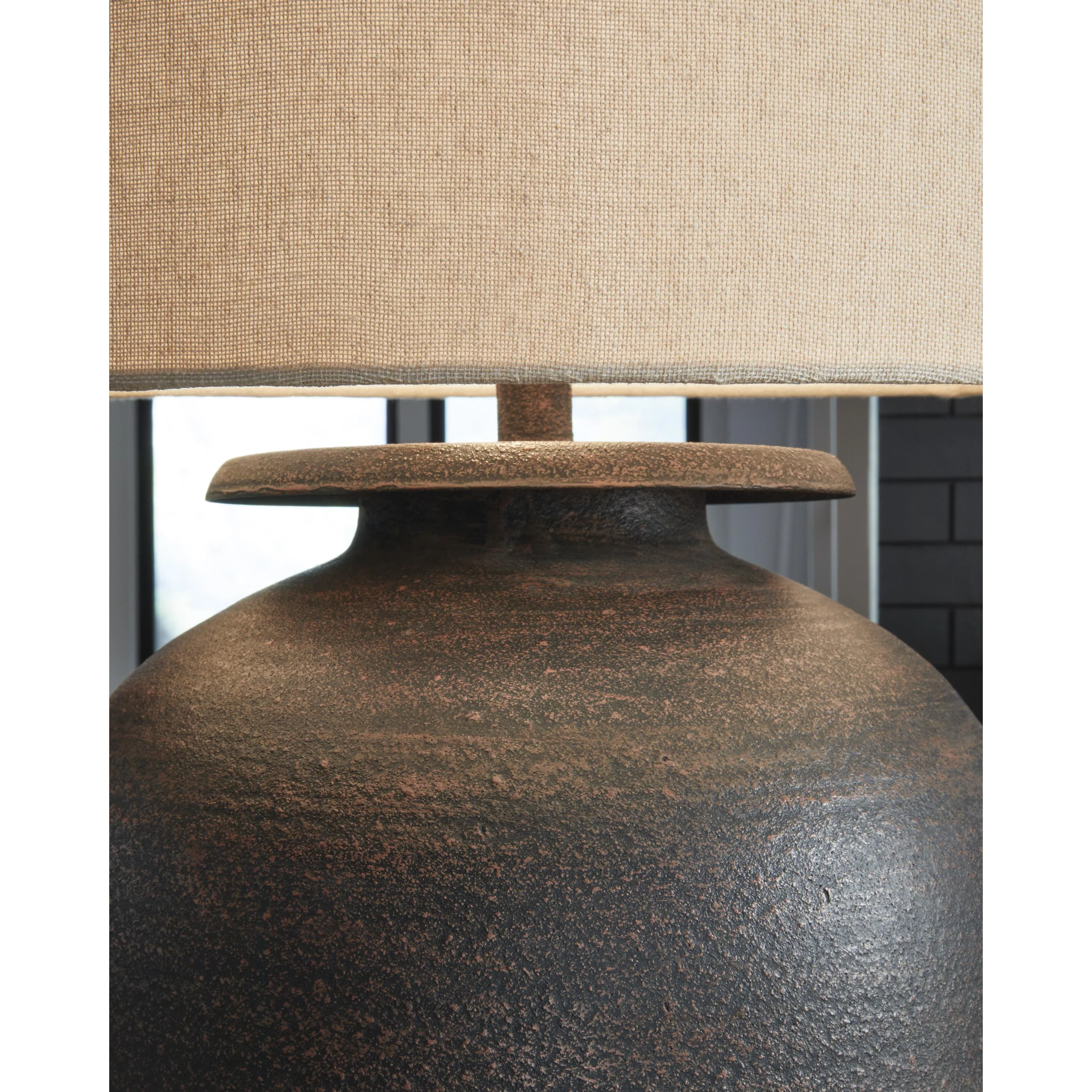 Signature Design by Ashley Carlenbury L207574 Metal Table Lamp - Image 3