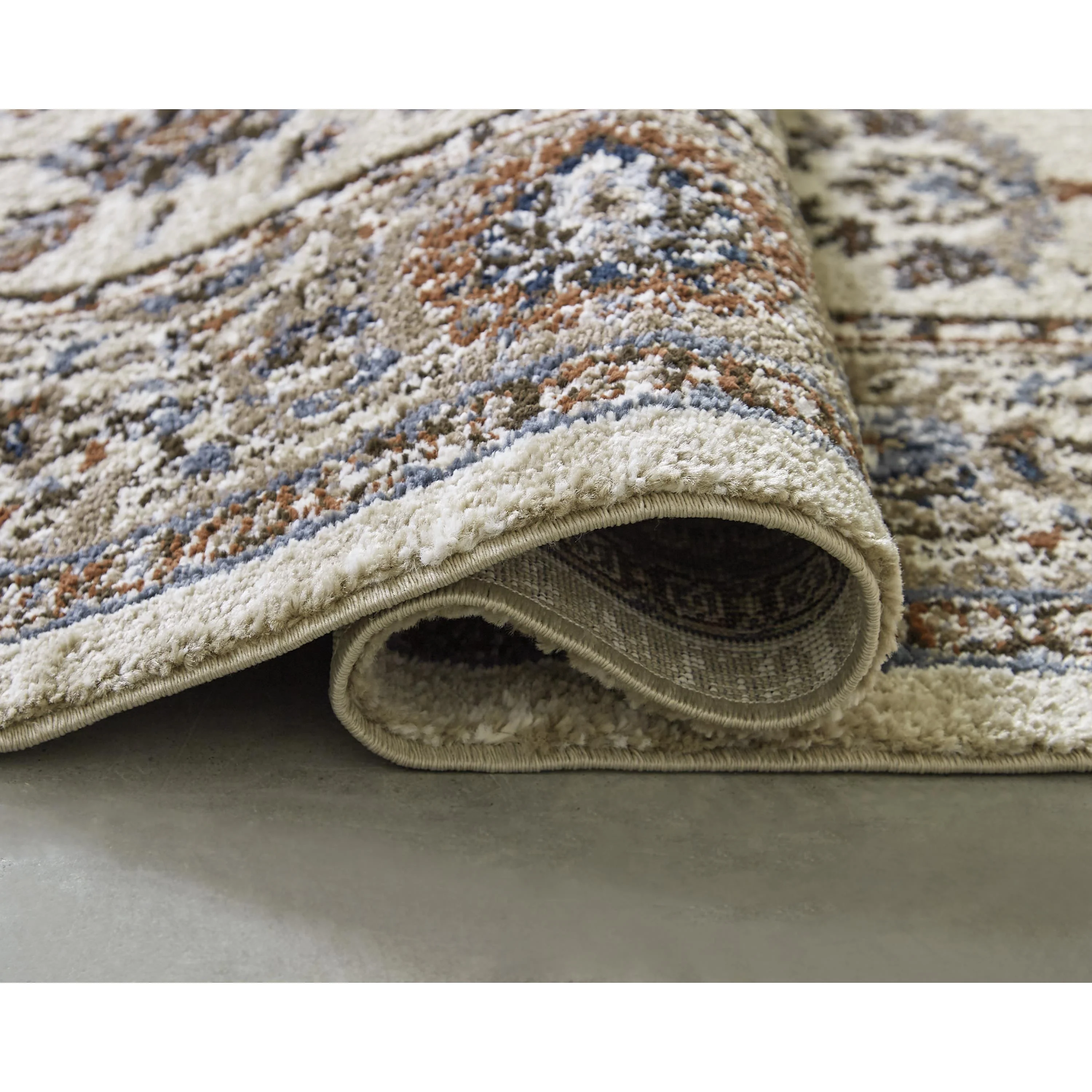 Signature Design by Ashley Beritham R407262 Medium Rug - Image 3