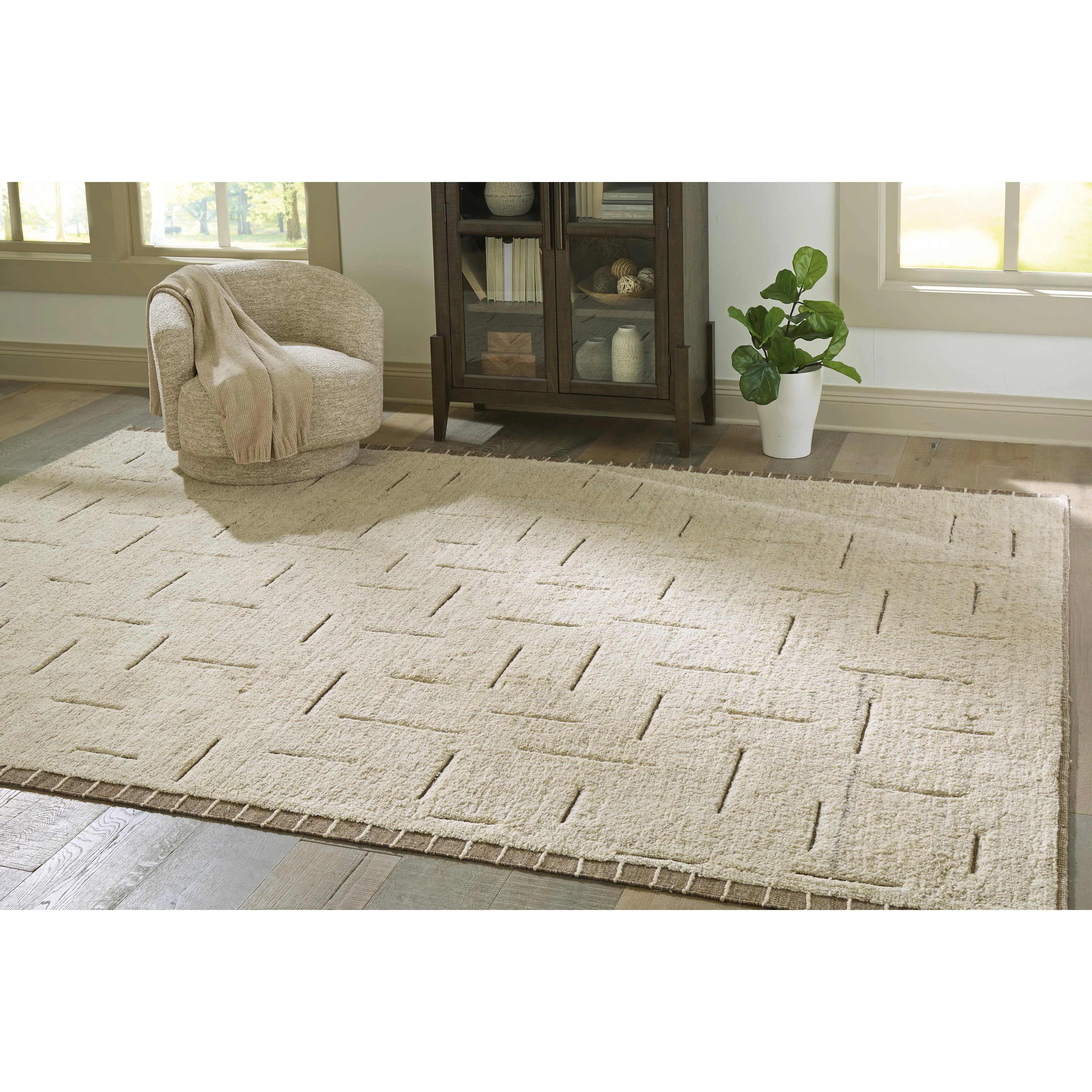 Signature Design by Ashley Clayman R408340 Extra Large Rug - Image 2