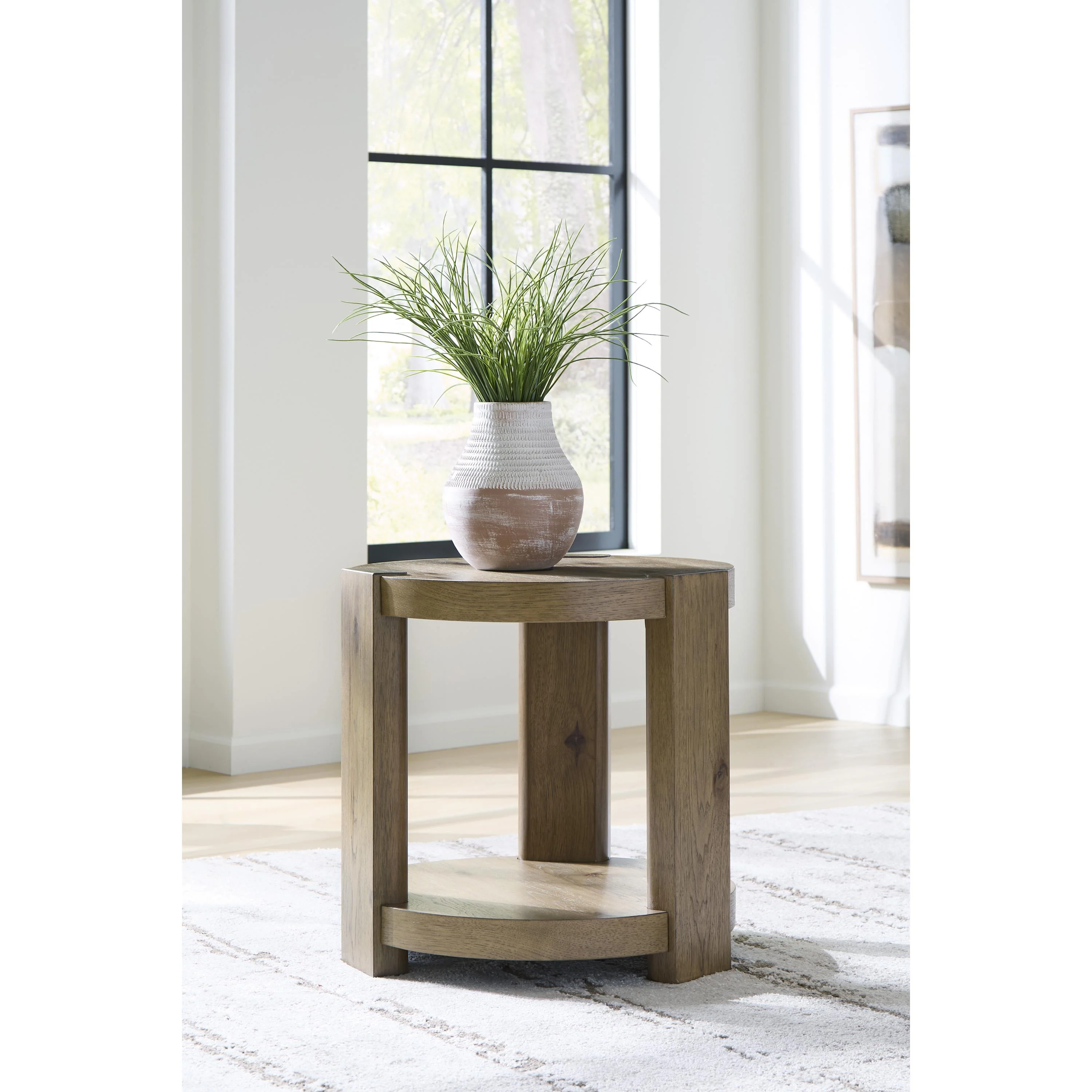 Signature Design by Ashley Flangren End Table T553-6 - Image 3