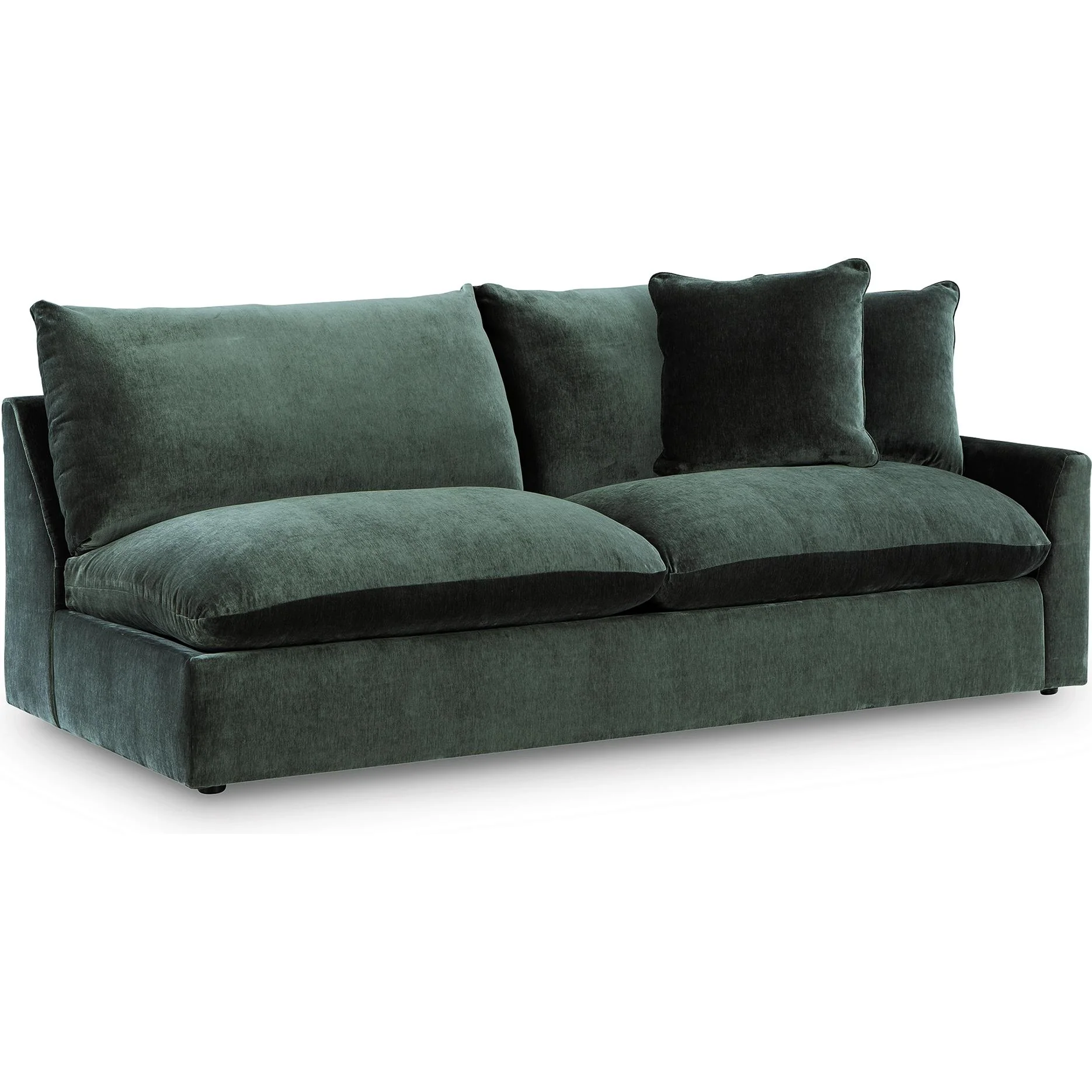 Benchcraft Carriage View RAF Sofa 7800167