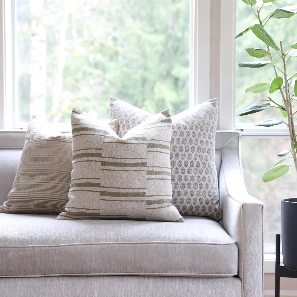 Beni Pistachio Pillow - Image 3