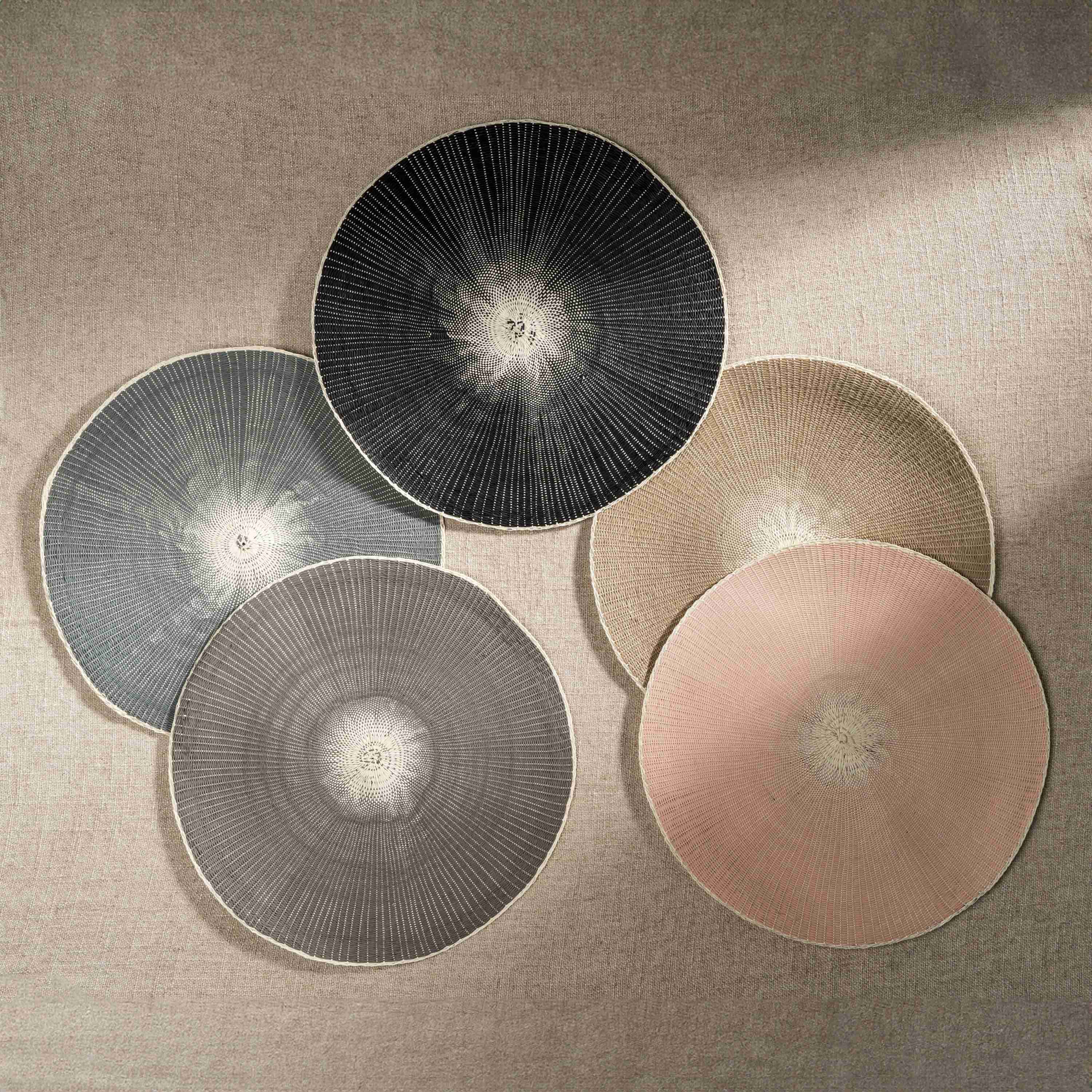 Willa Woven Placemat, Grey - Image 3