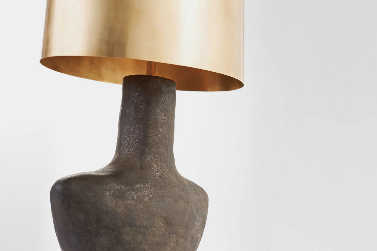 Armato Small Table Lamp | Stained Black Metallic Ceramic | Oval Antique-Burnished Brass Shade - Image 3
