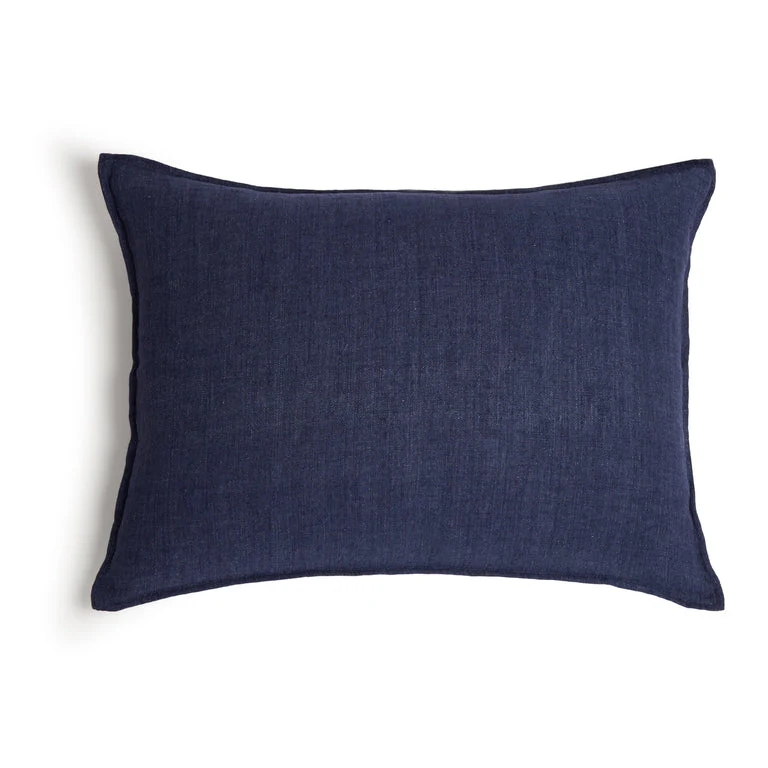 Leon Big Pillow